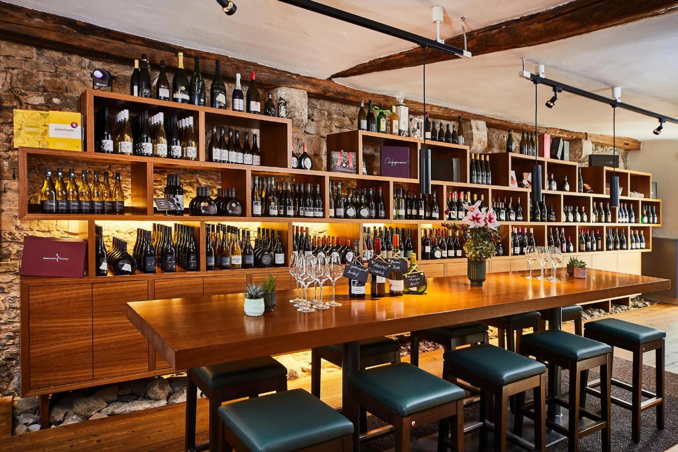 Lounge or bar in Weinforum Franken Hotel & Restaurant