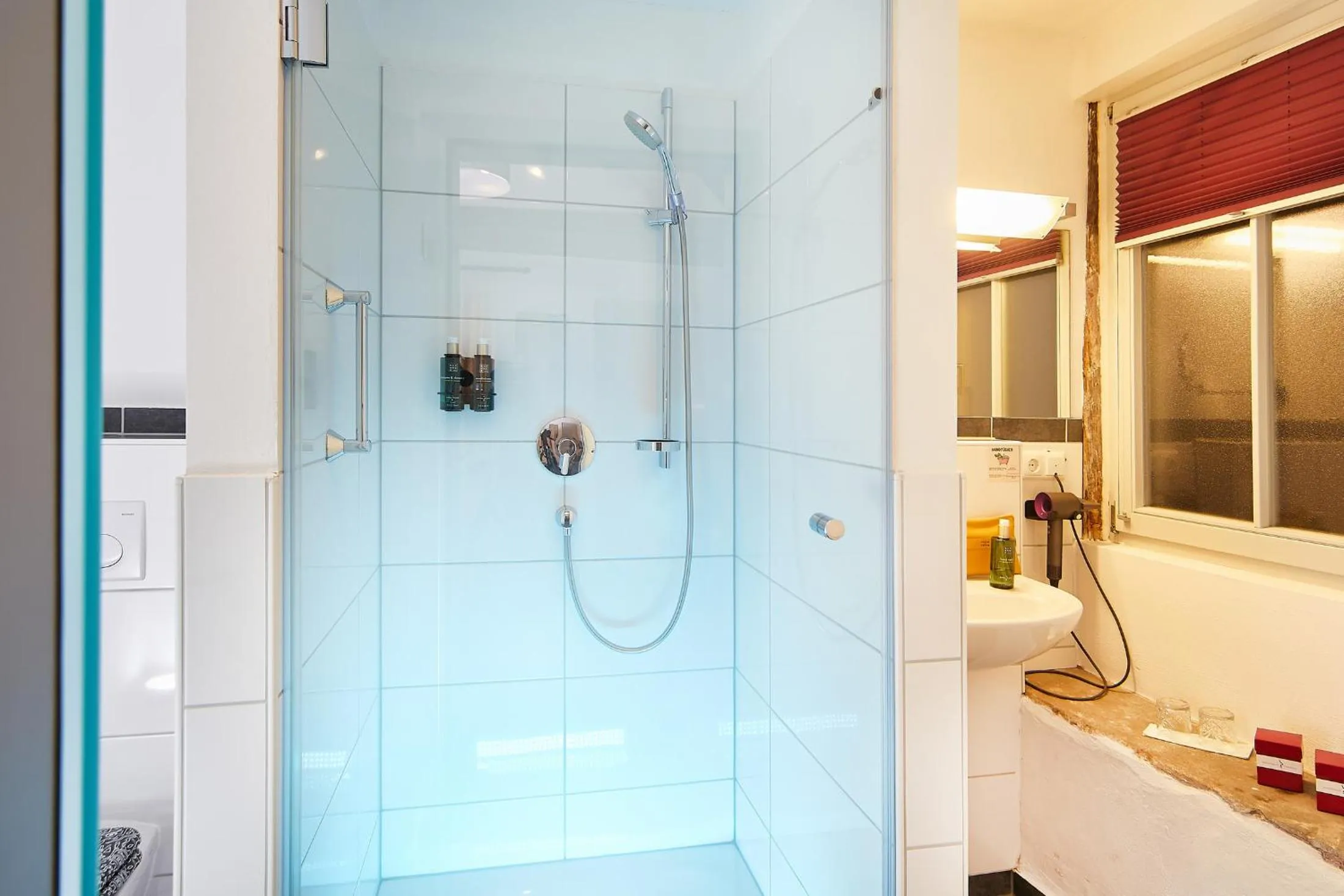 Shower in Weinforum Franken Hotel & Restaurant