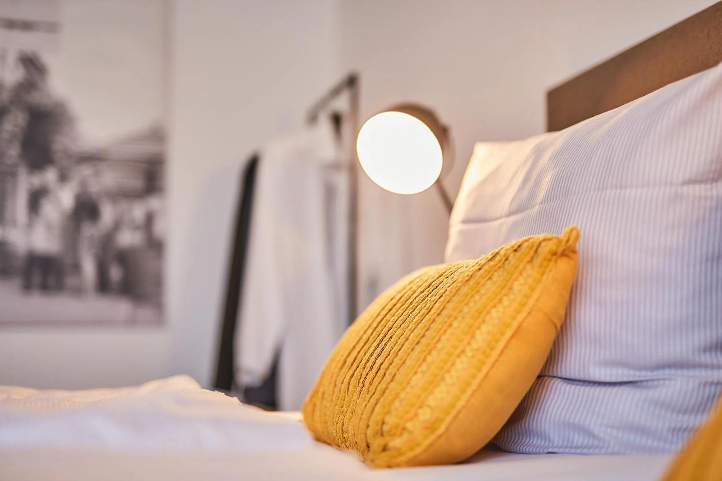 Bed in Weinforum Franken Hotel & Restaurant