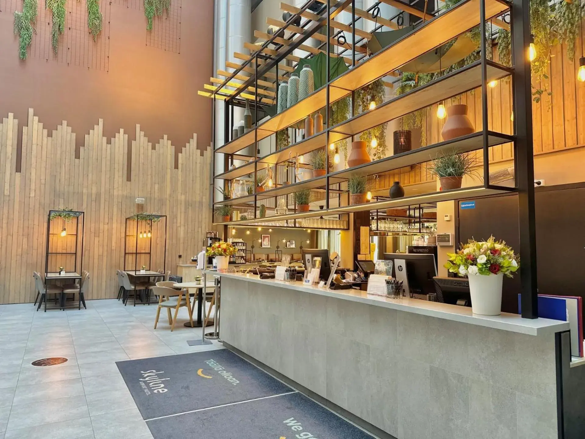 Lobby or reception in Skyline Airport Hotel Lobby or reception in Skyline Airport Hotel