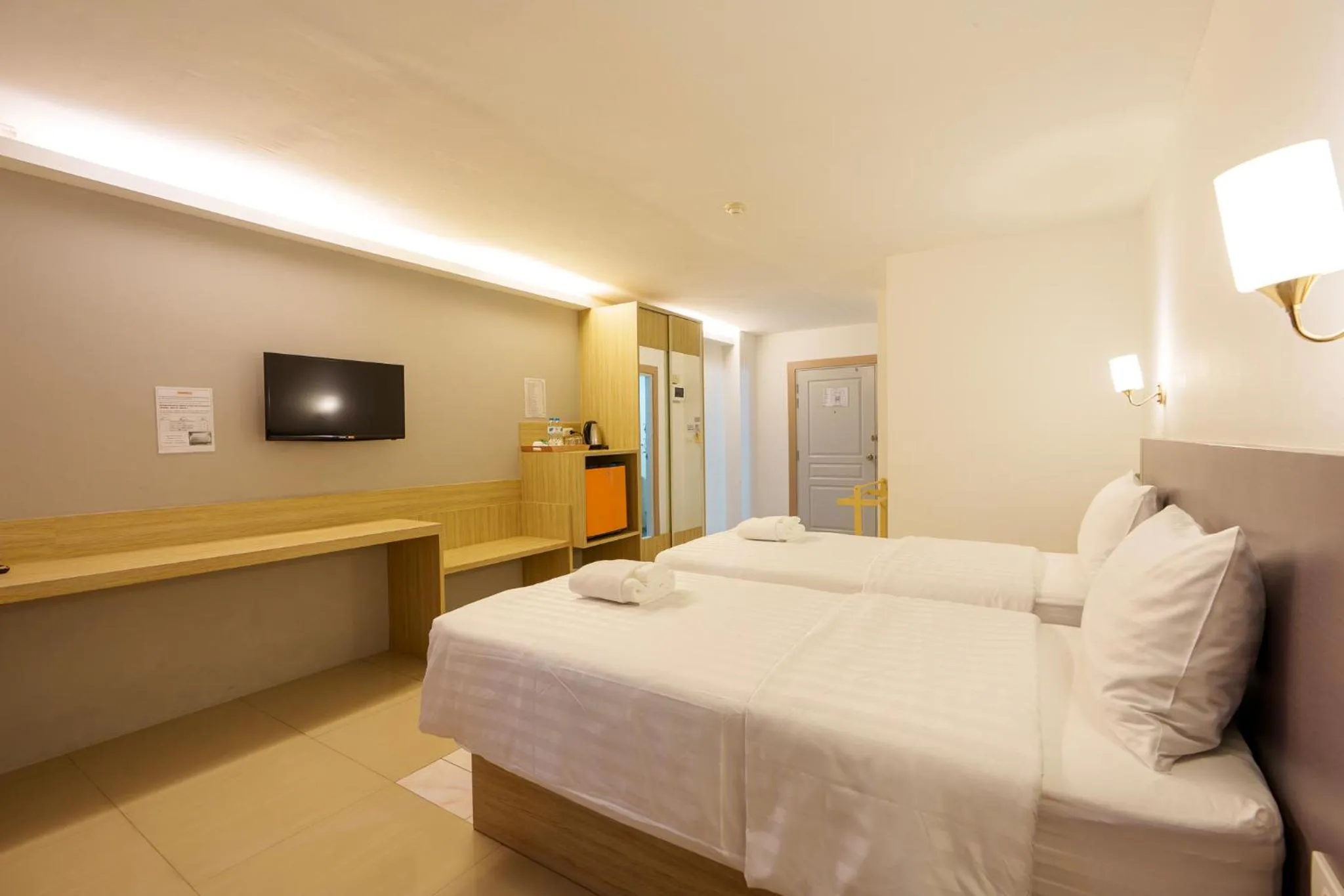 Bed in Prom Ratchada Hotel