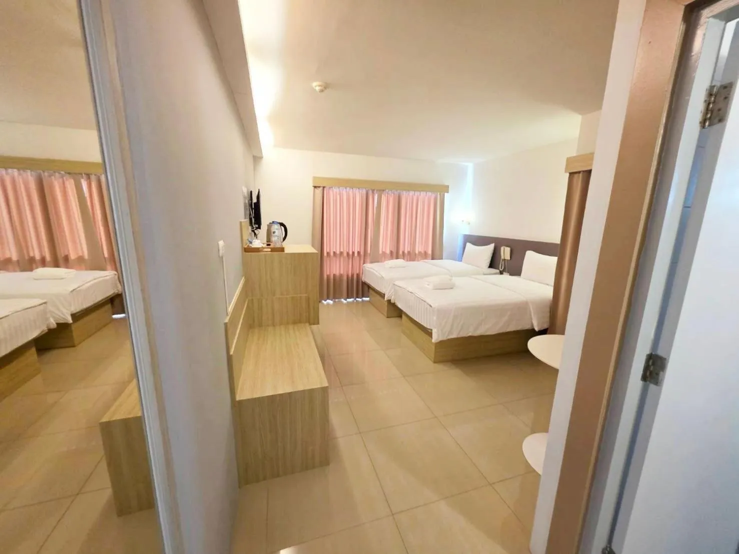 Bed in Prom Ratchada Hotel