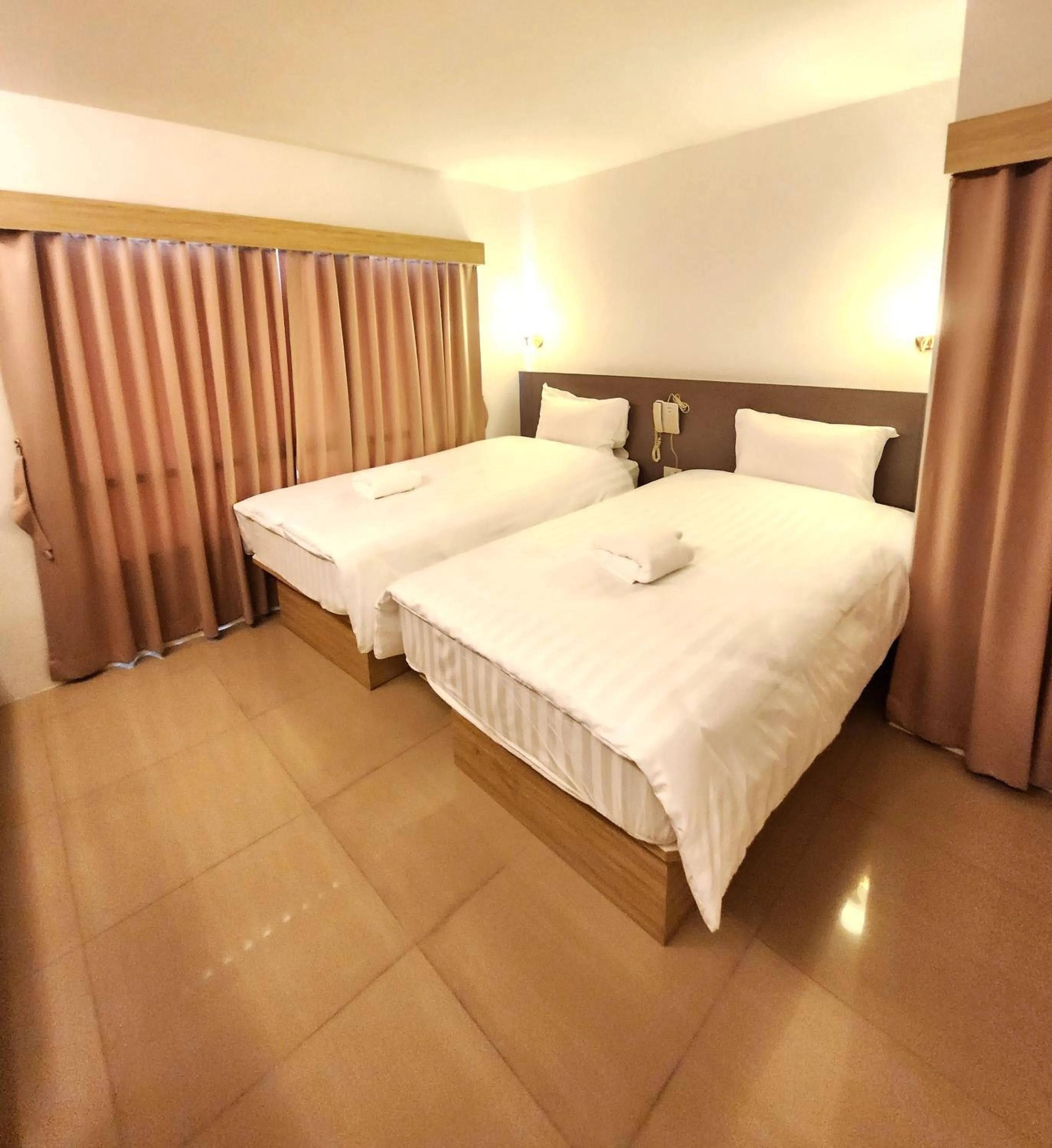 Bed in Prom Ratchada Hotel