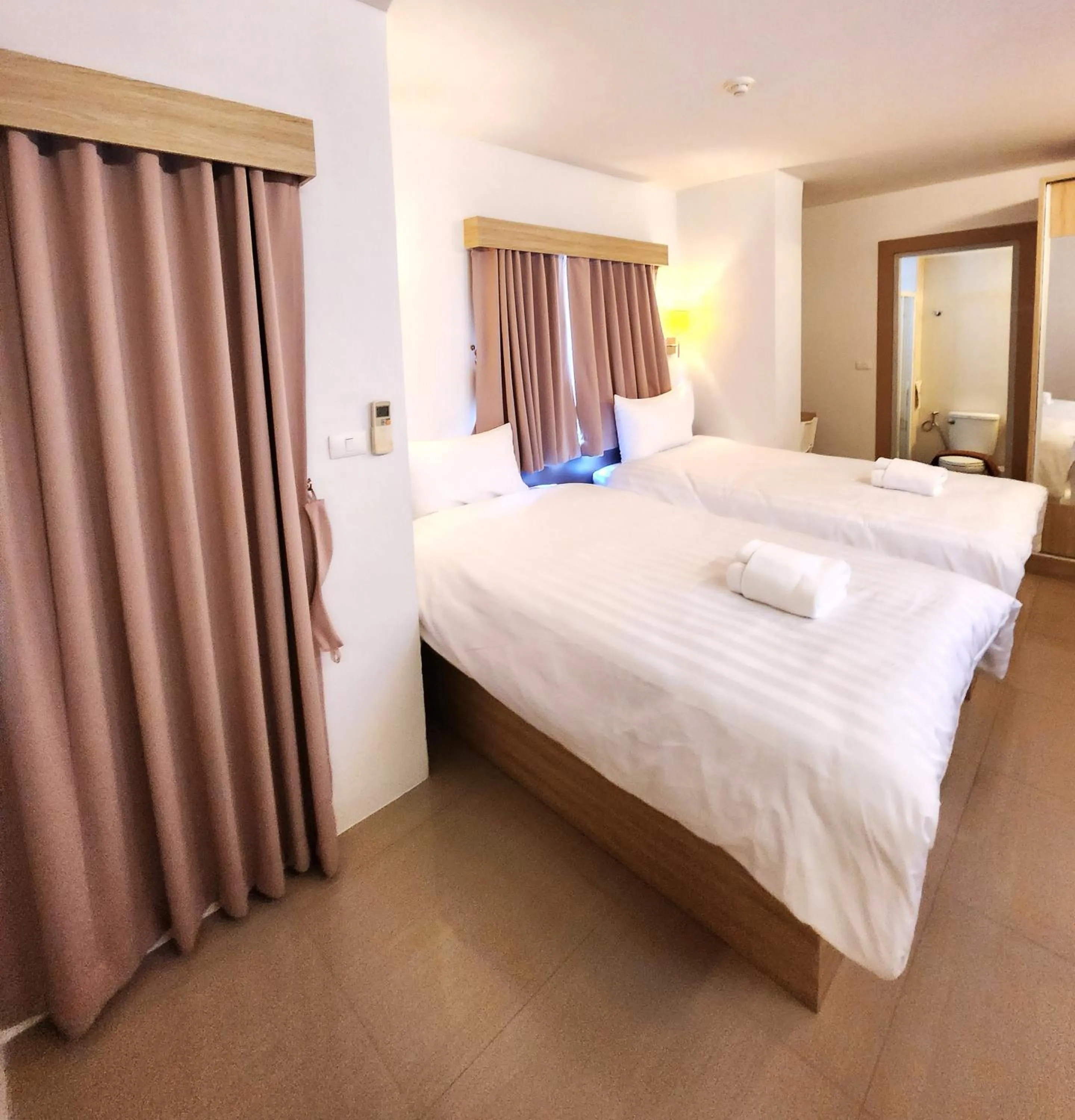 Bed in Prom Ratchada Hotel