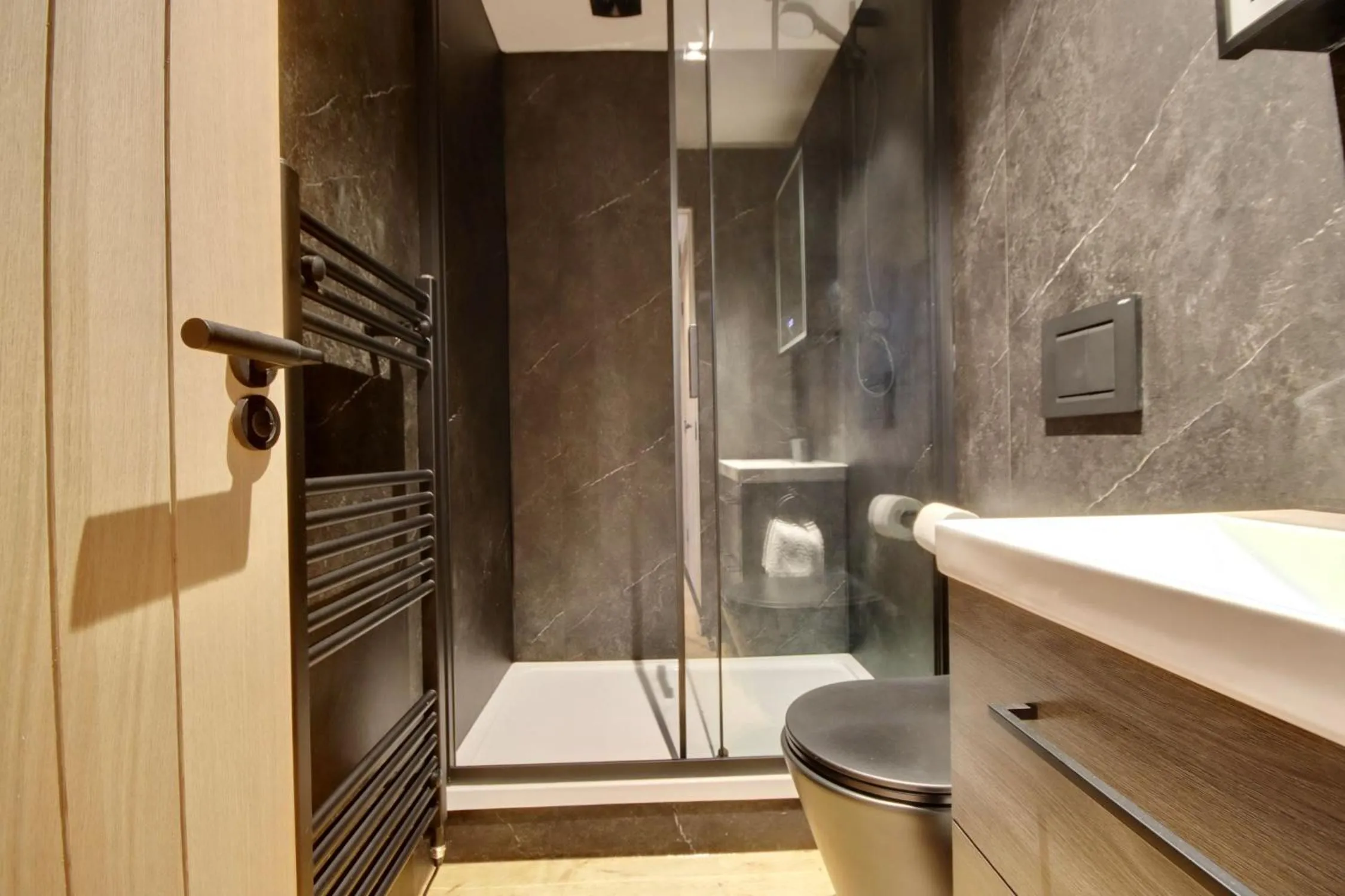 Bathroom in Becketts Townhouse