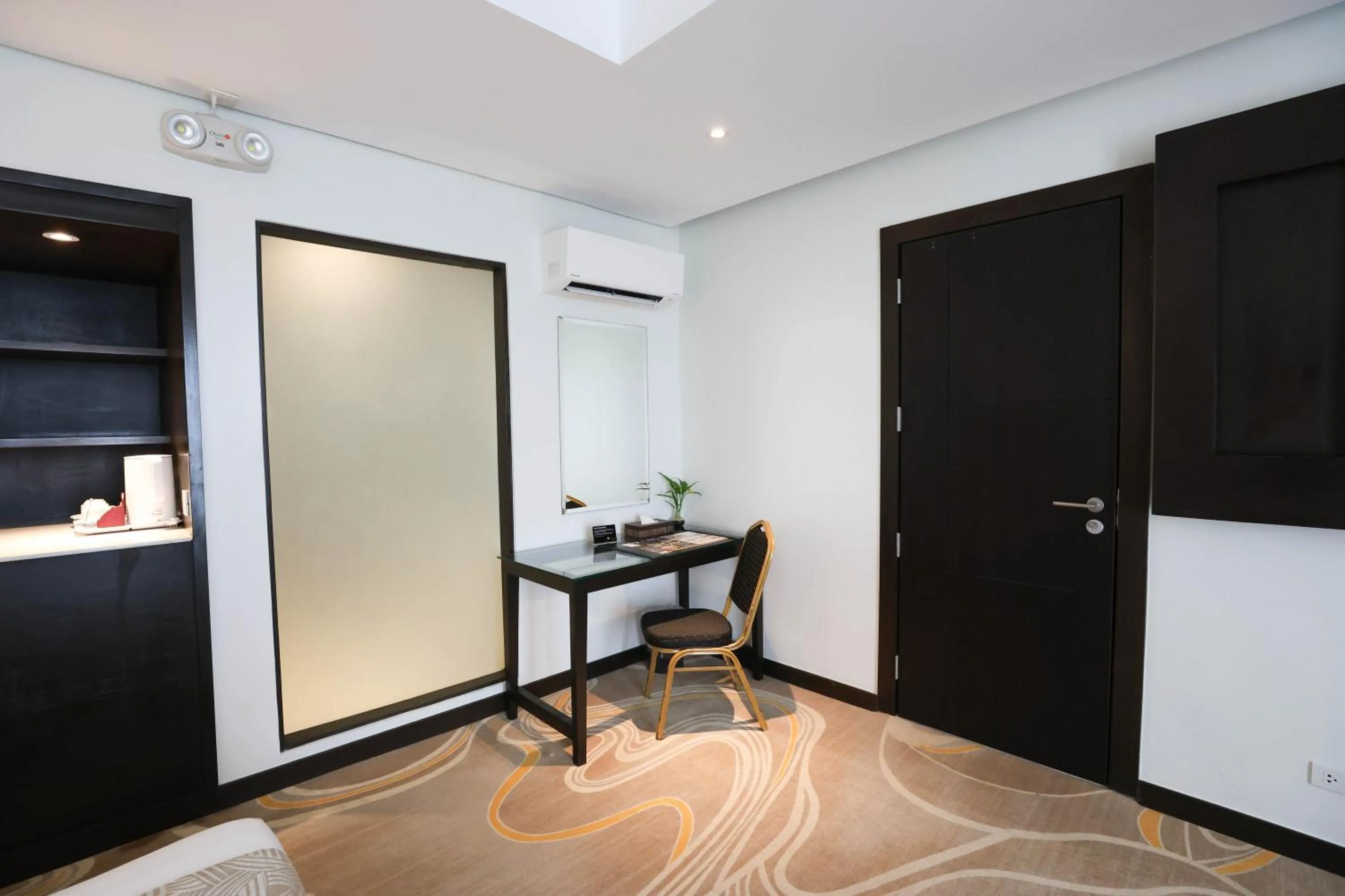 The Oriental Hotel Legazpi