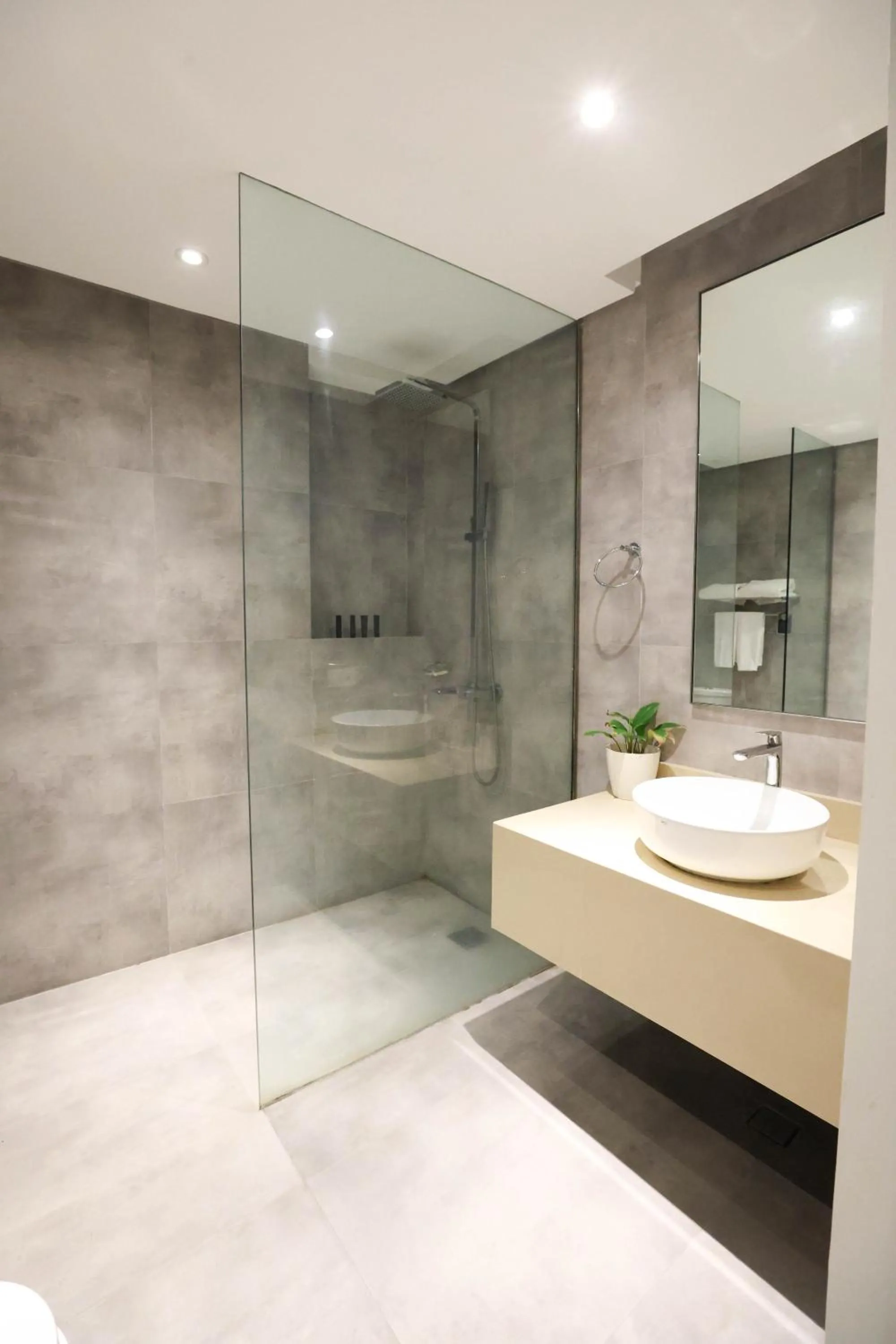 The Oriental Hotel Legazpi