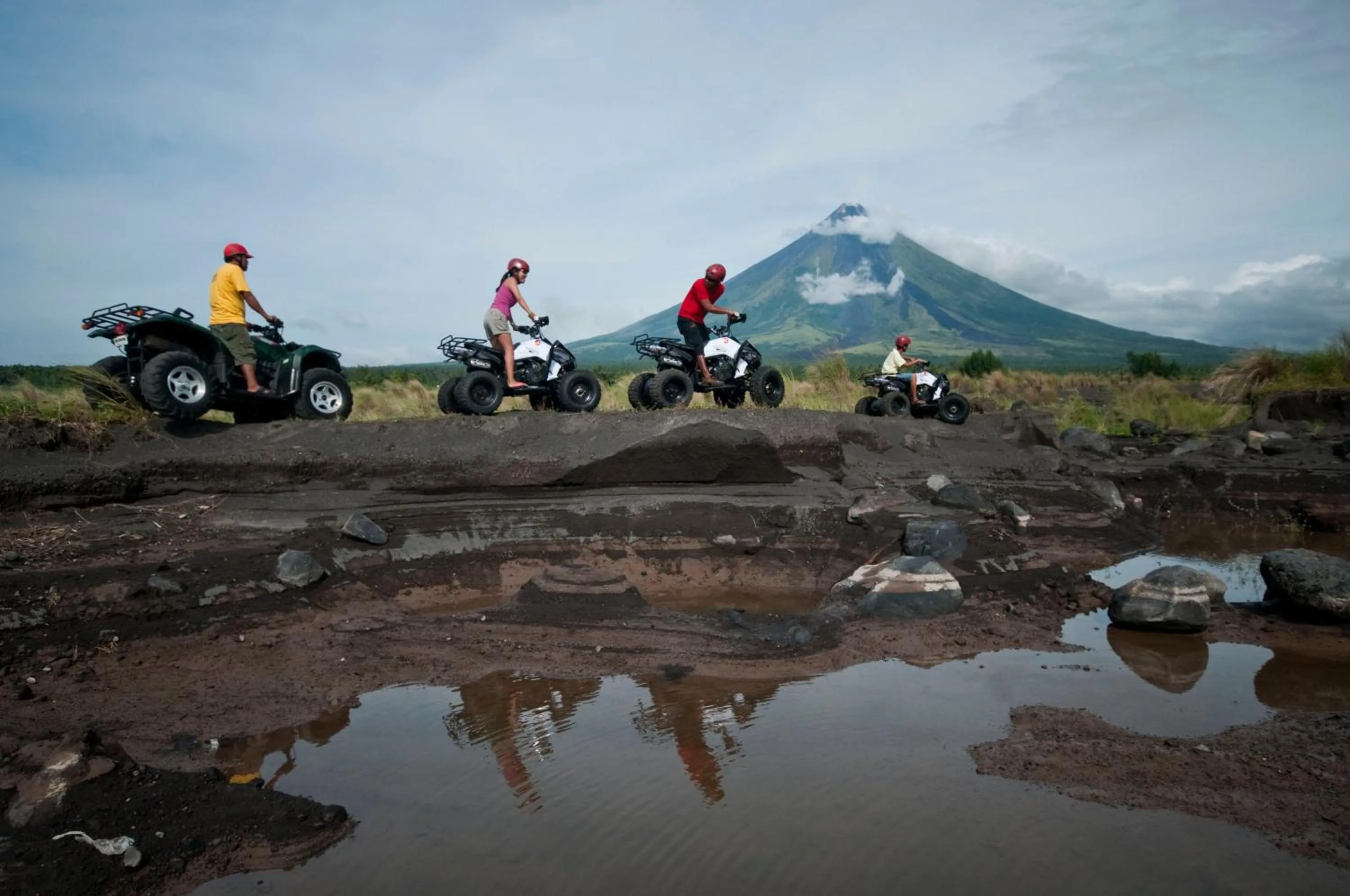 Mountain view in The Oriental Hotel Legazpi