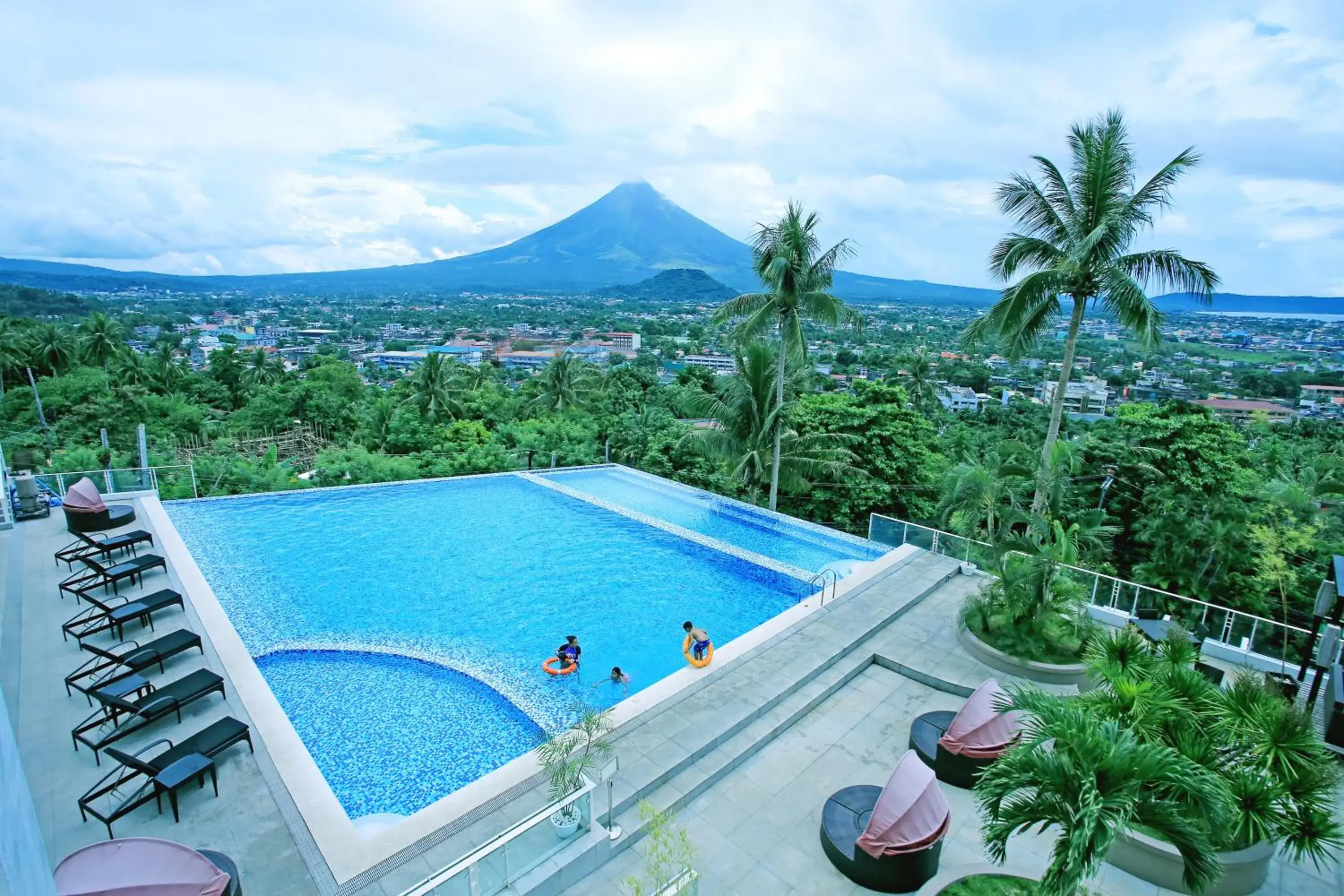 Mountain view in The Oriental Hotel Legazpi Mountain view in The Oriental Hotel Legazpi