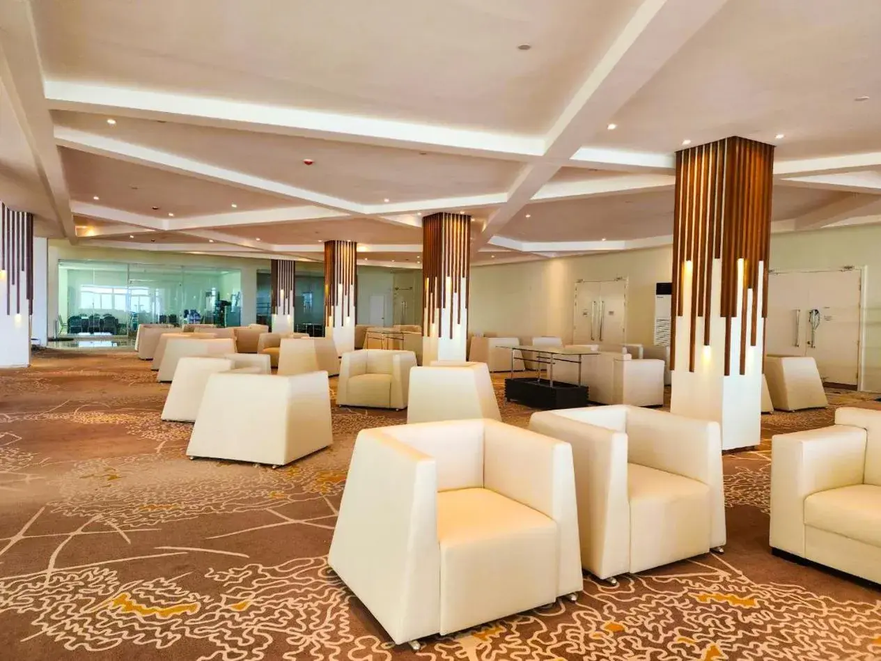 Lobby or reception in The Oriental Hotel Legazpi Lobby or reception in The Oriental Hotel Legazpi