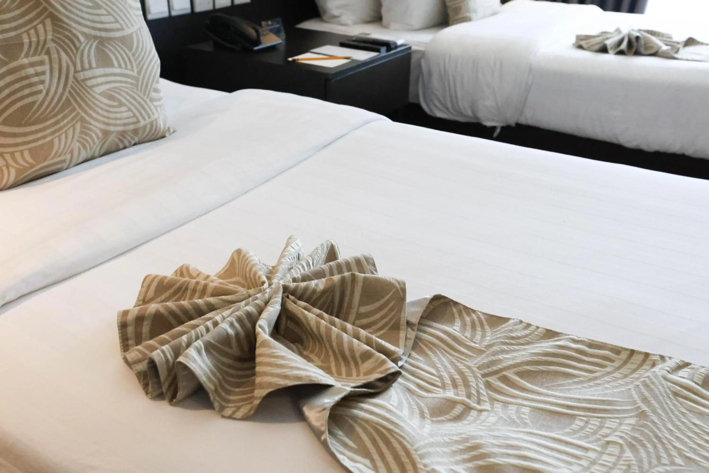 Bed in The Oriental Hotel Legazpi