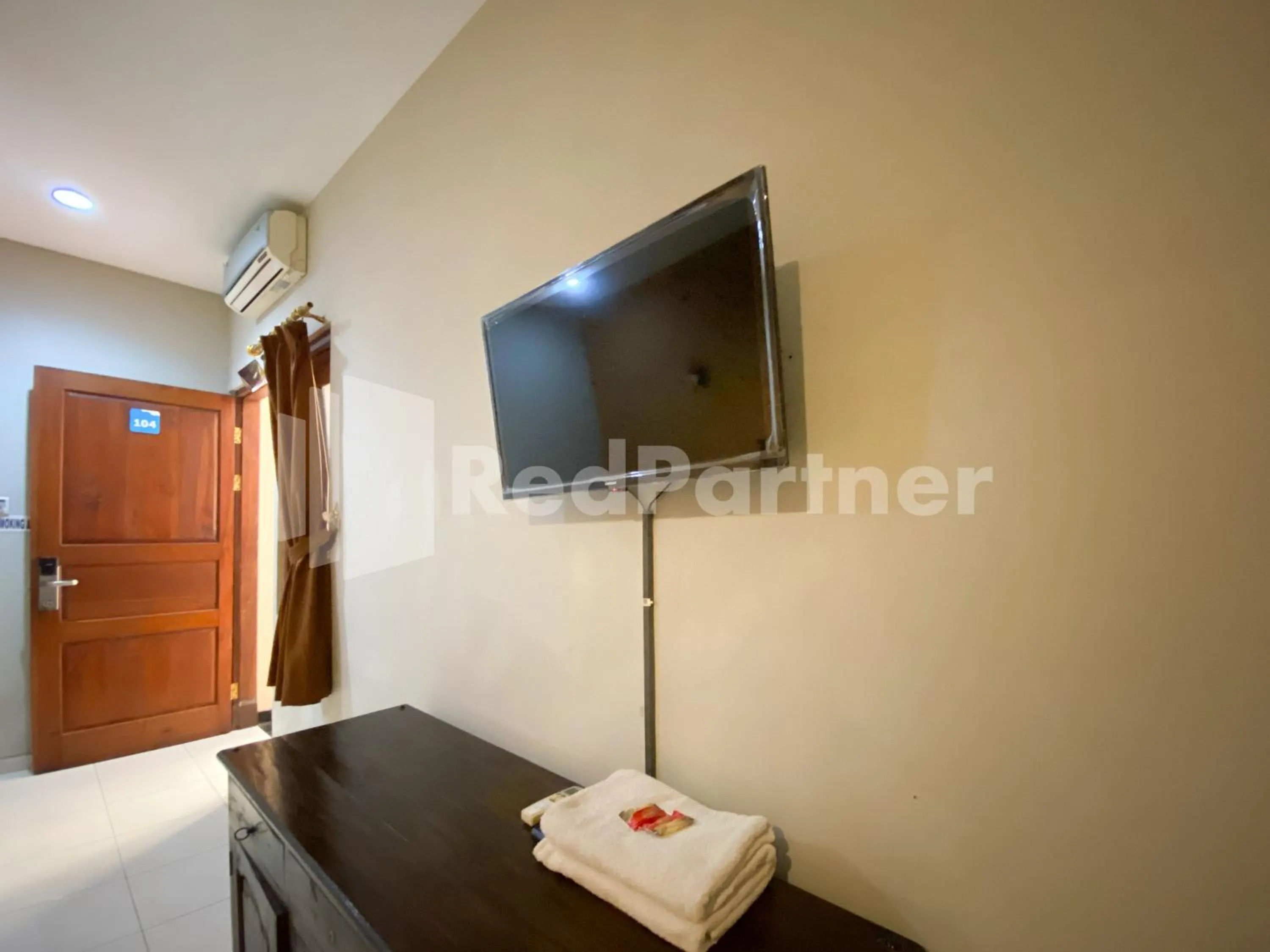 Bedroom in Istana Griya 2 Hotel Solo RedPartner