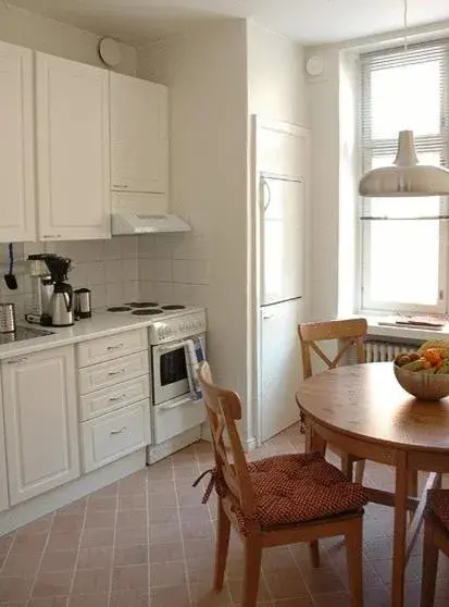 Kitchen or kitchenette, Kitchen/Kitchenette in Hotel Rivoli Jardin