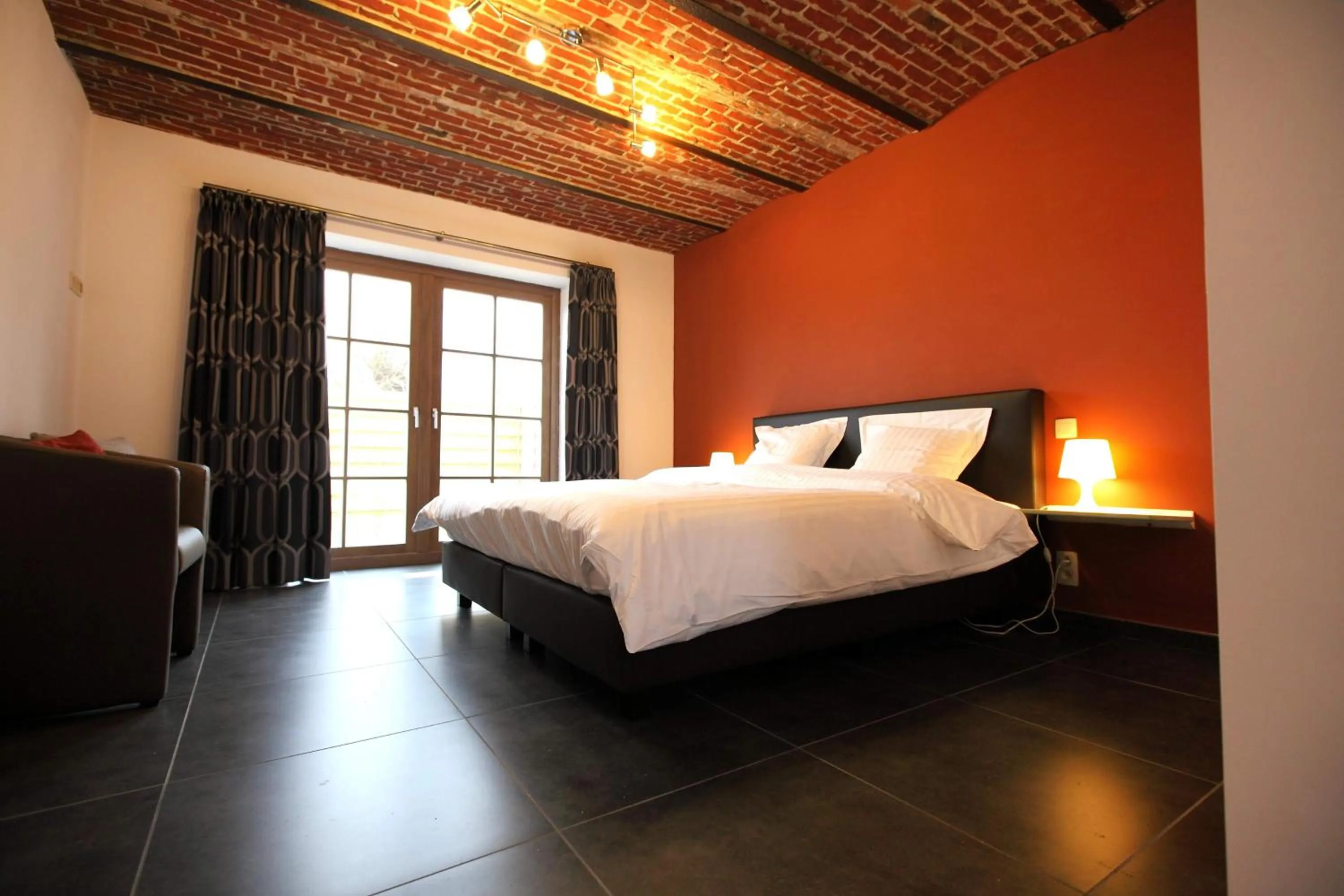 Bed in B&B Back2Front