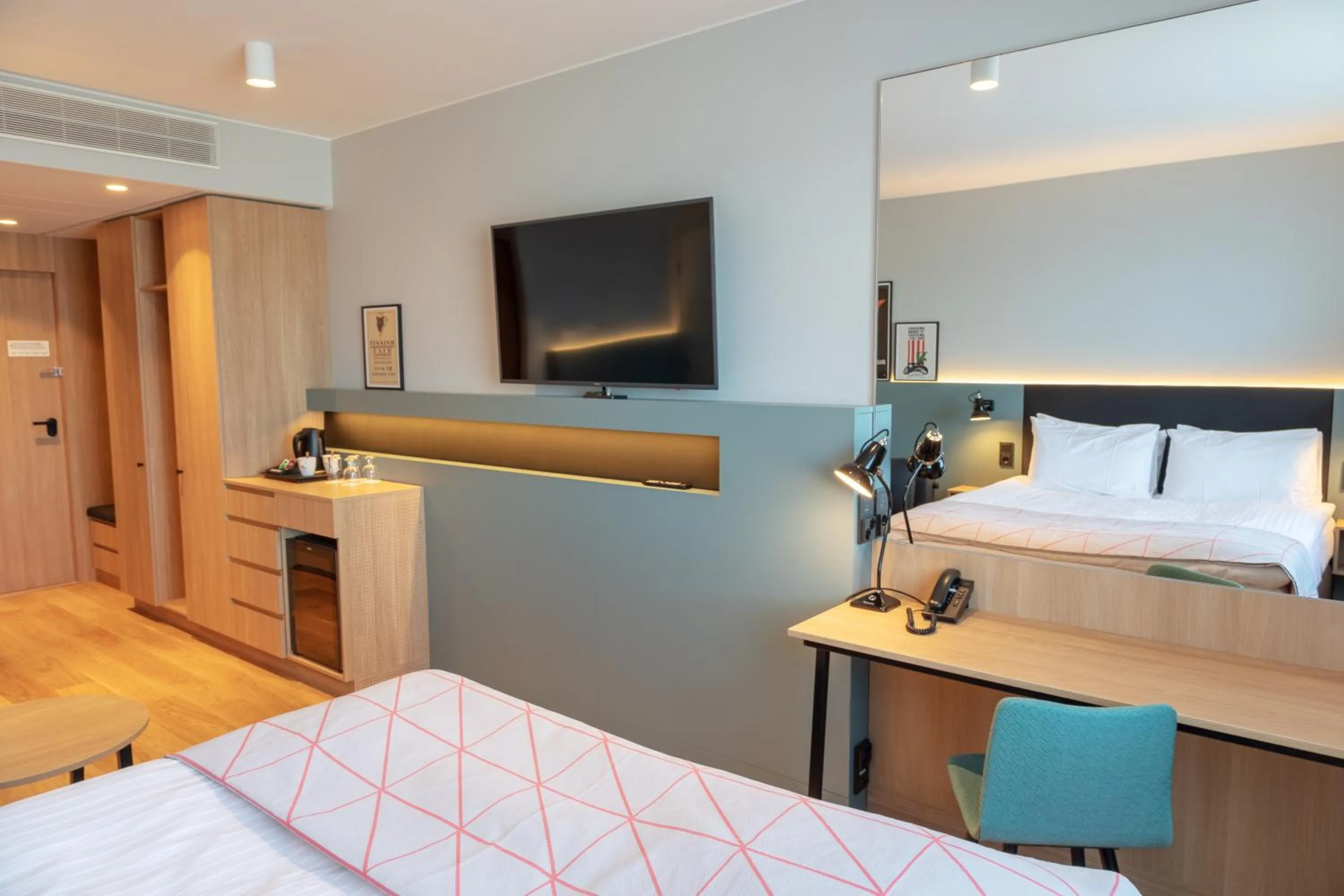 Photo of the whole room, Bed in Holiday Inn Helsinki - Expo by IHG