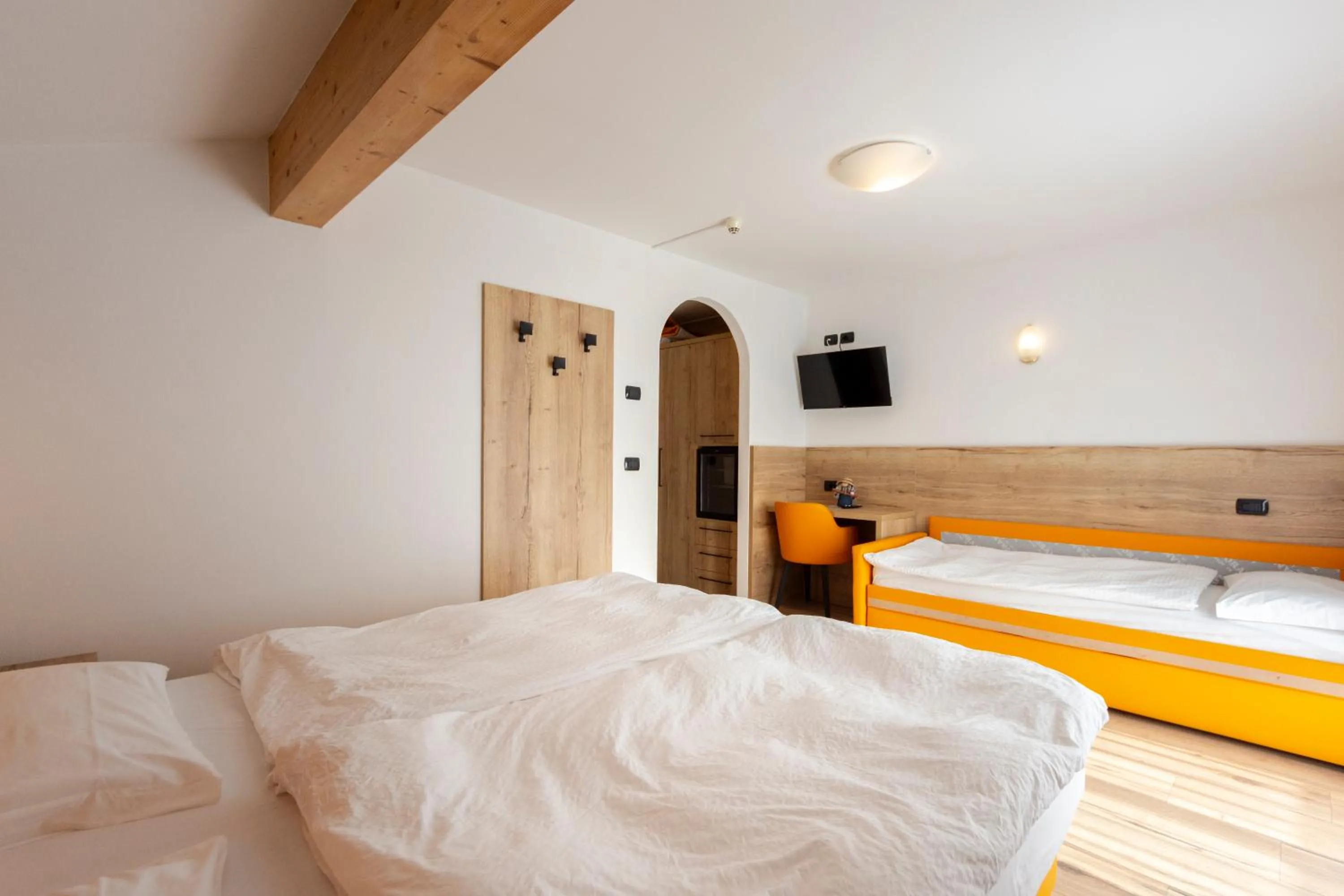 Photo of the whole room, Bed in Villa Gemmy