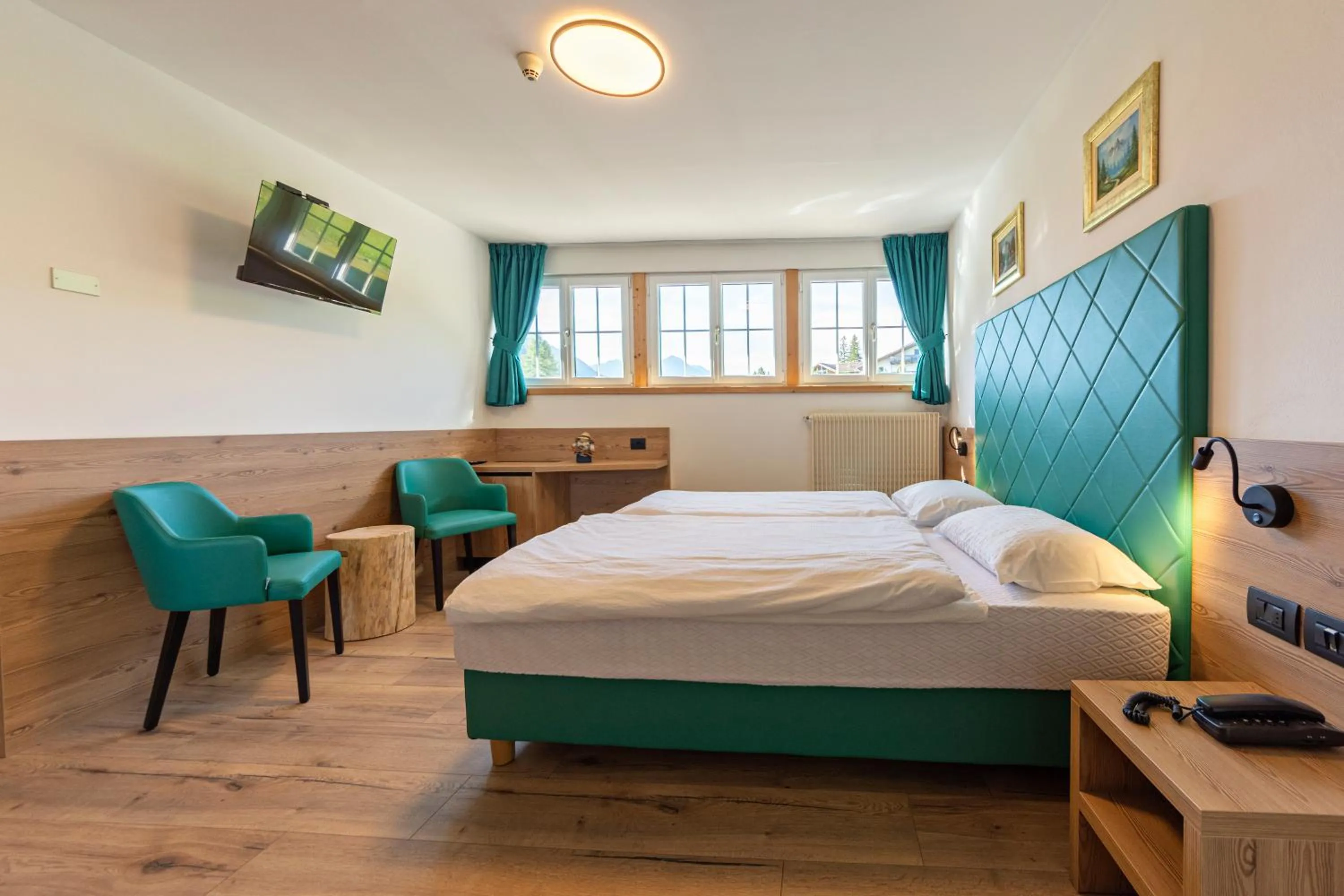 Photo of the whole room, Bed in Villa Gemmy