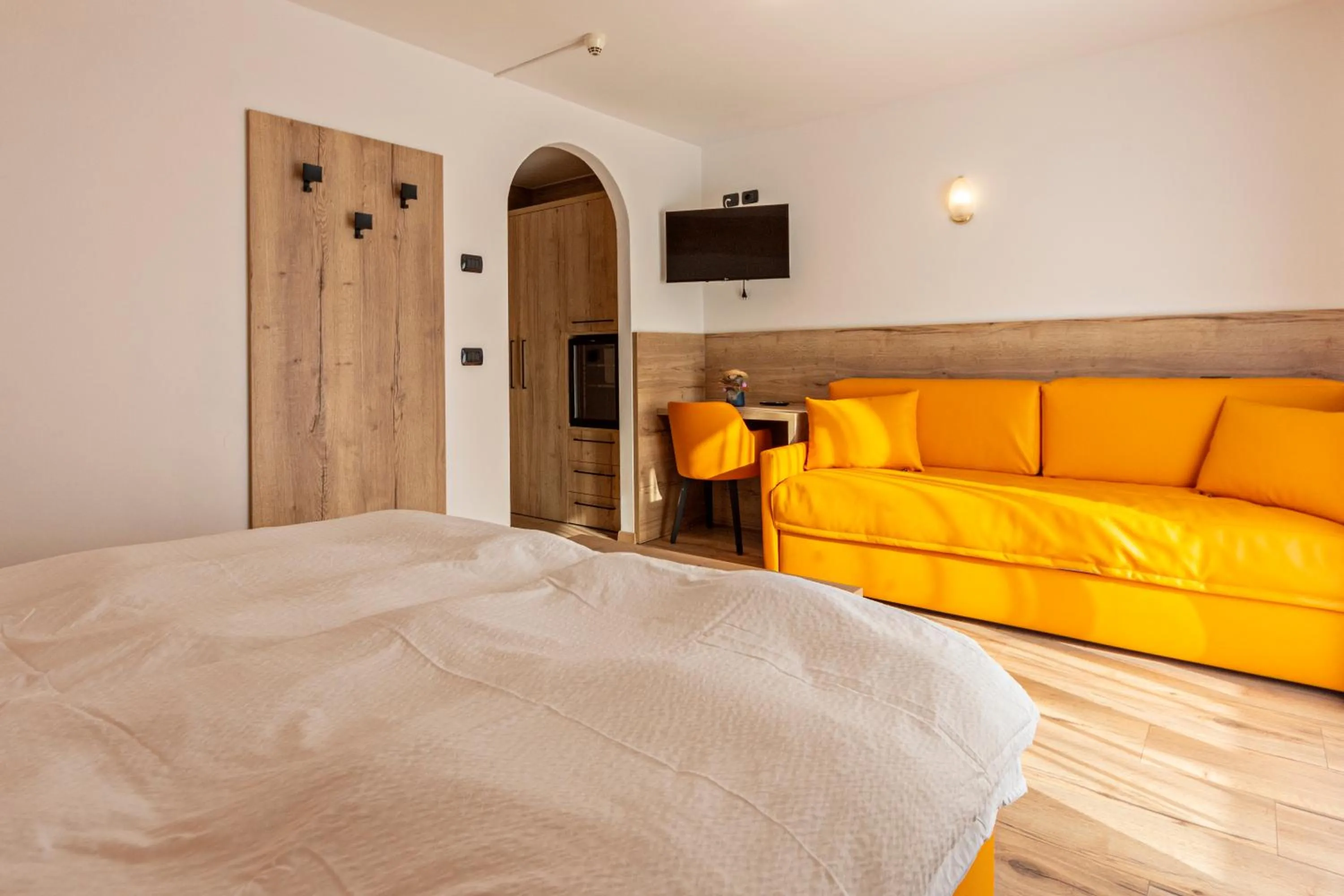 Photo of the whole room, Bed in Villa Gemmy