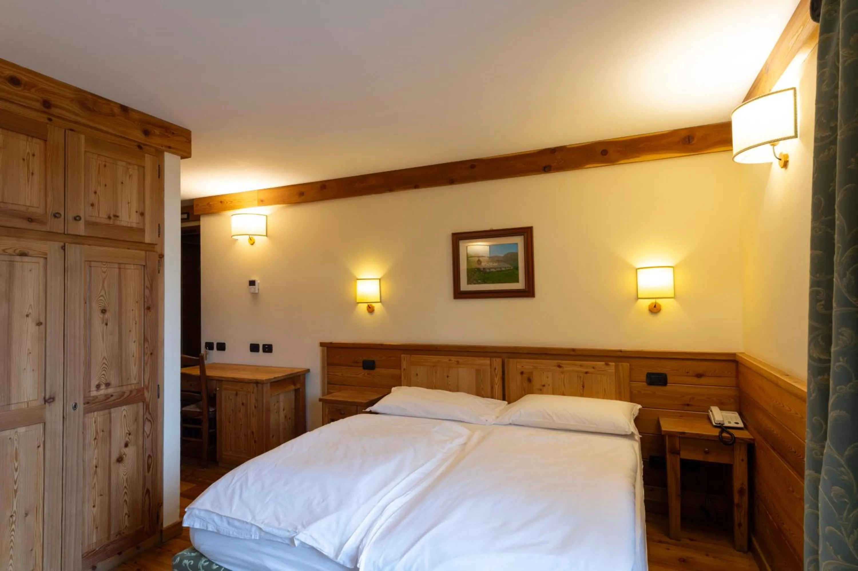 Bed in Hotel Zerbion