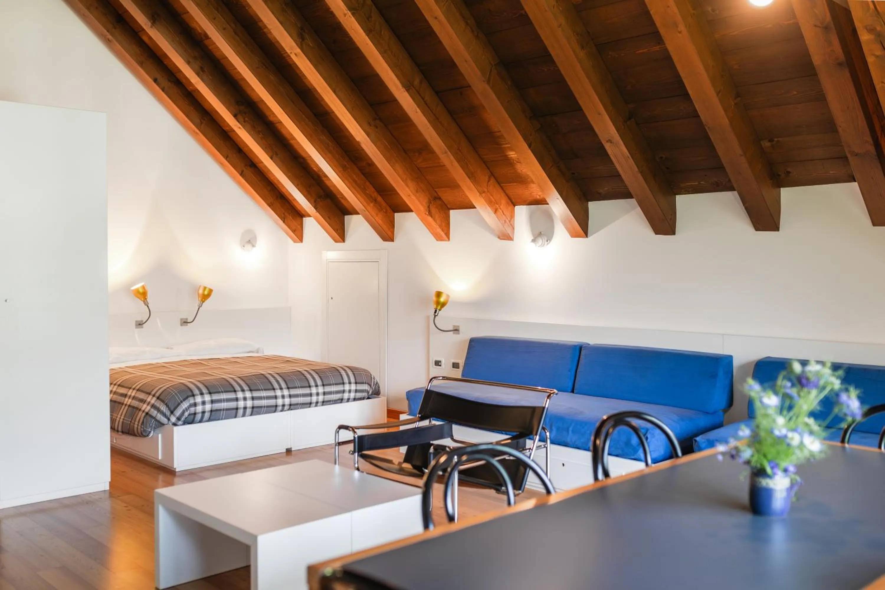 Bed in Albergo Diffuso Comeglians