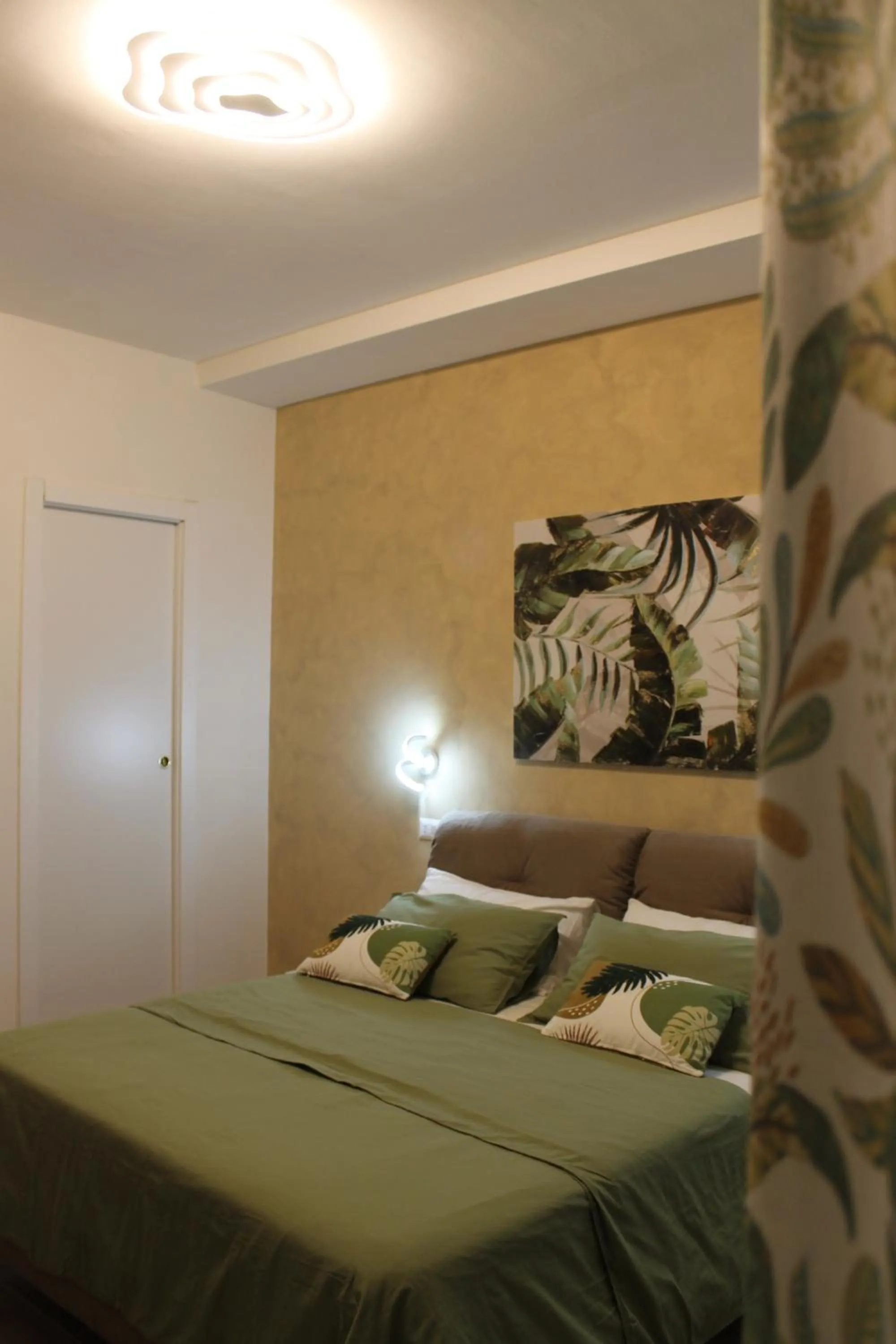 Photo of the whole room, Bed in Guest House Esty