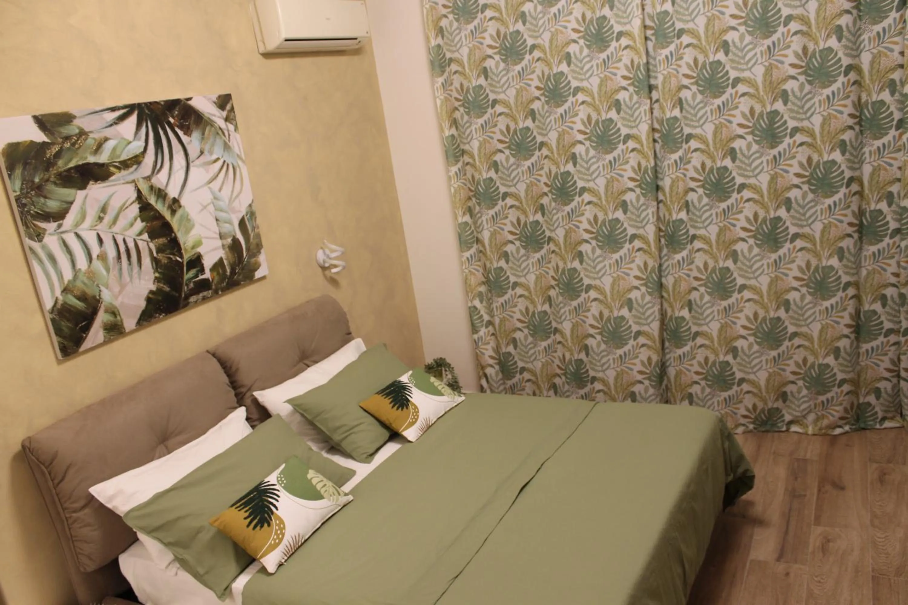 Bedroom, Bed in Guest House Esty