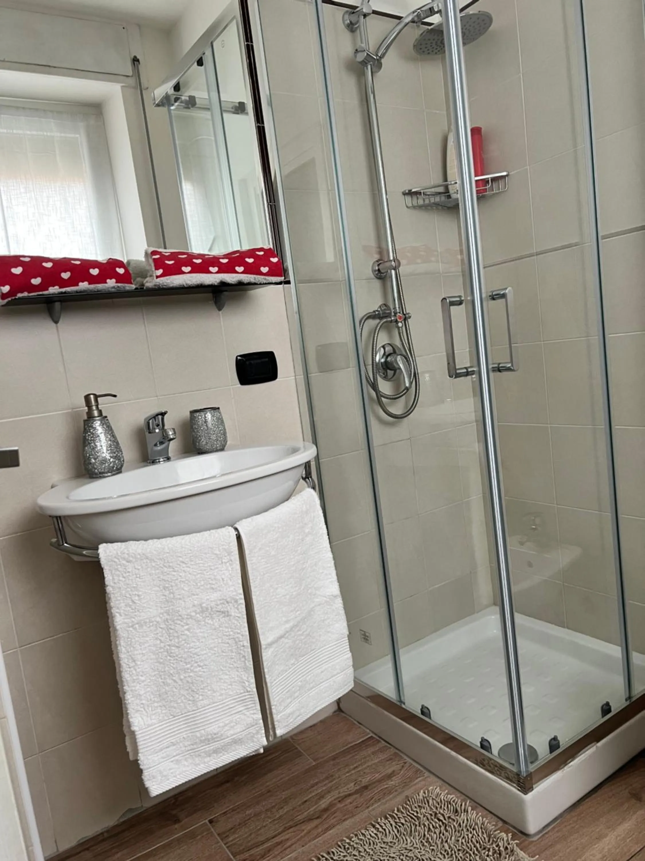 Bathroom in Guest House Esty