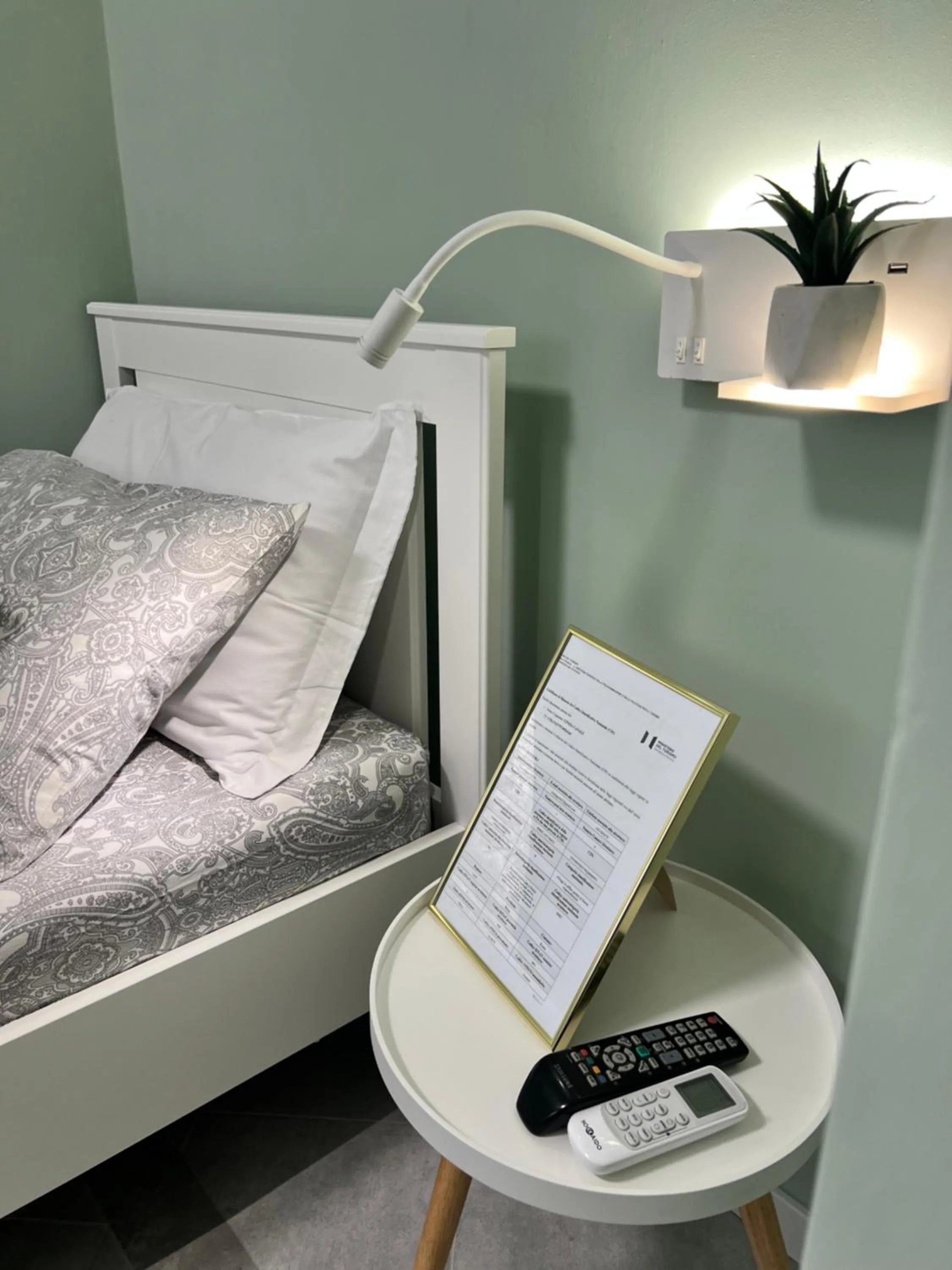 Bed in Guest House Esty