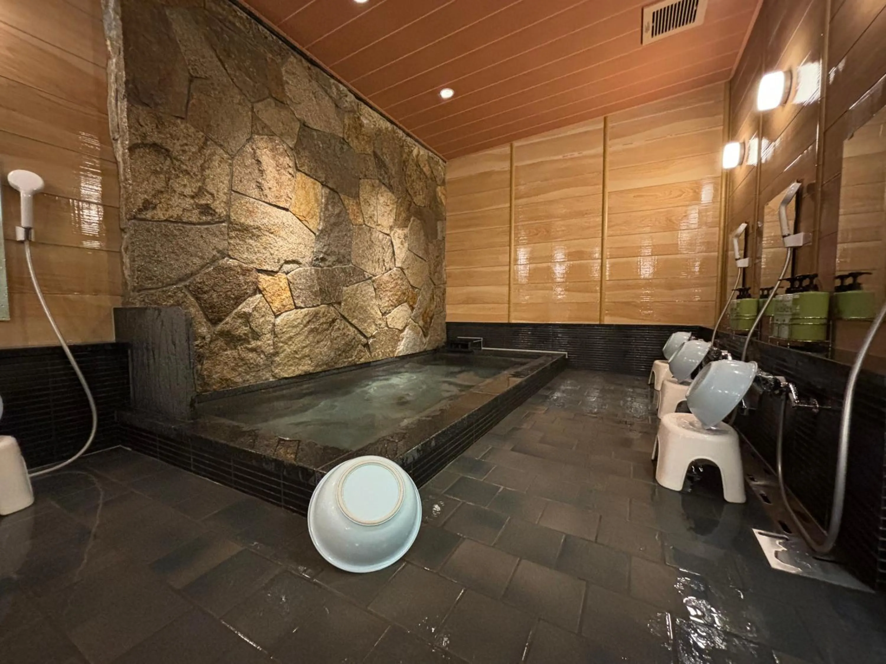 Public Bath in Matsumoto Ryokan