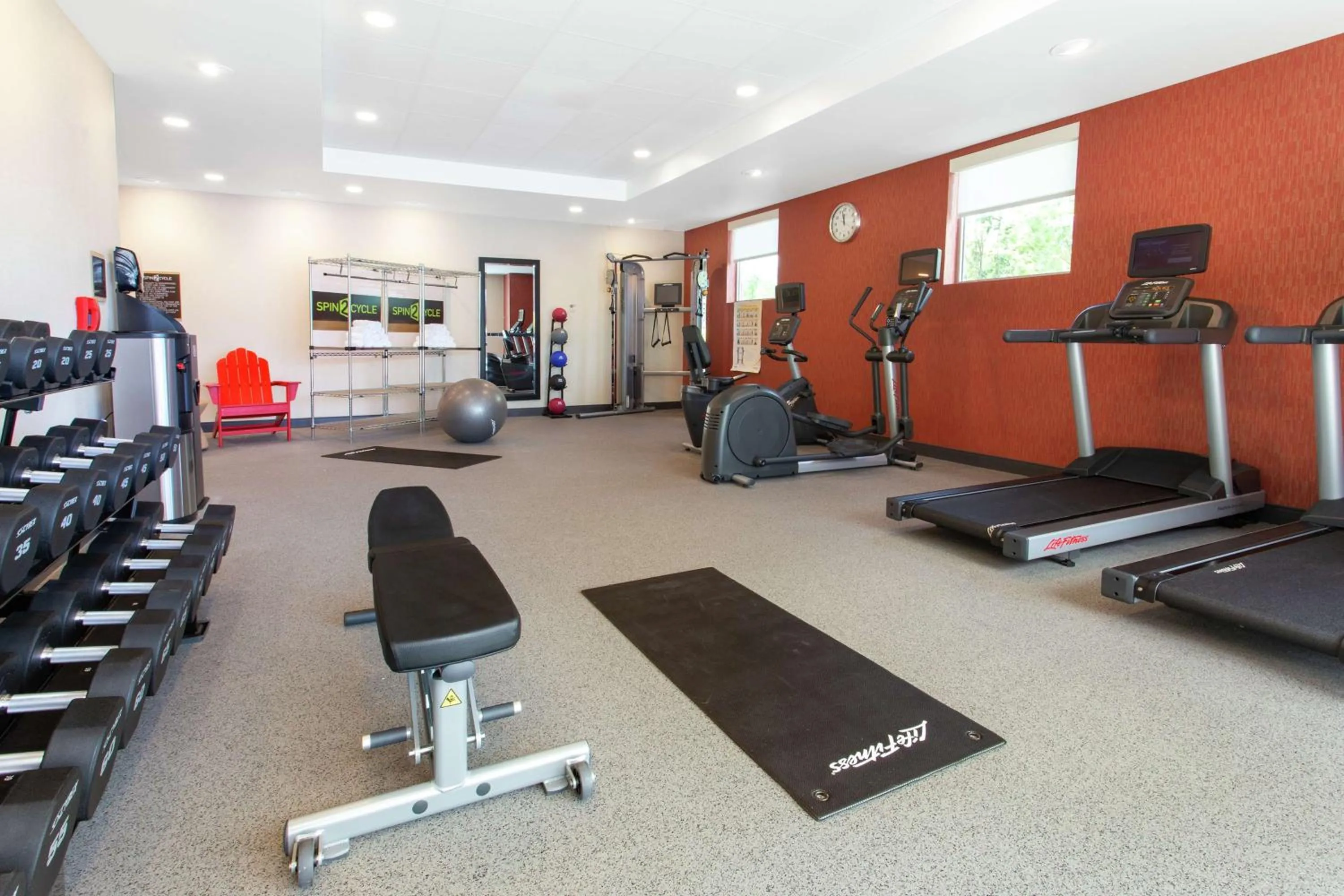 Fitness centre/facilities in Home2 Suites Smithfield Providence