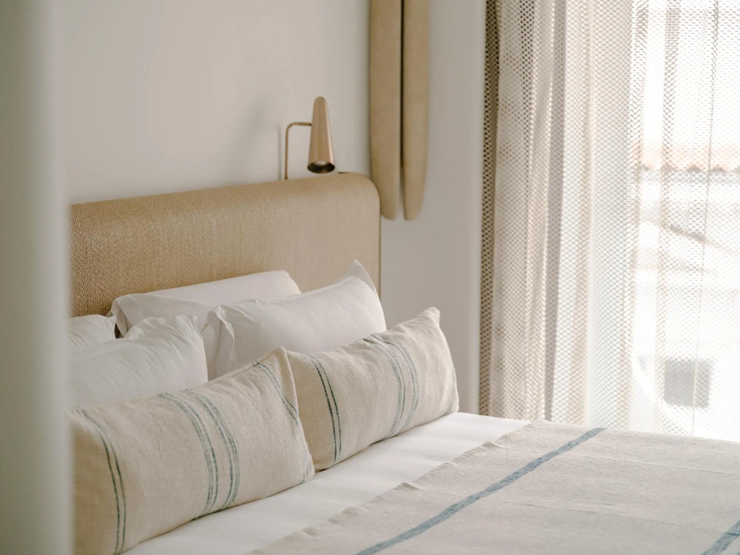 Bed in Hôtel & Spa Belle Plage