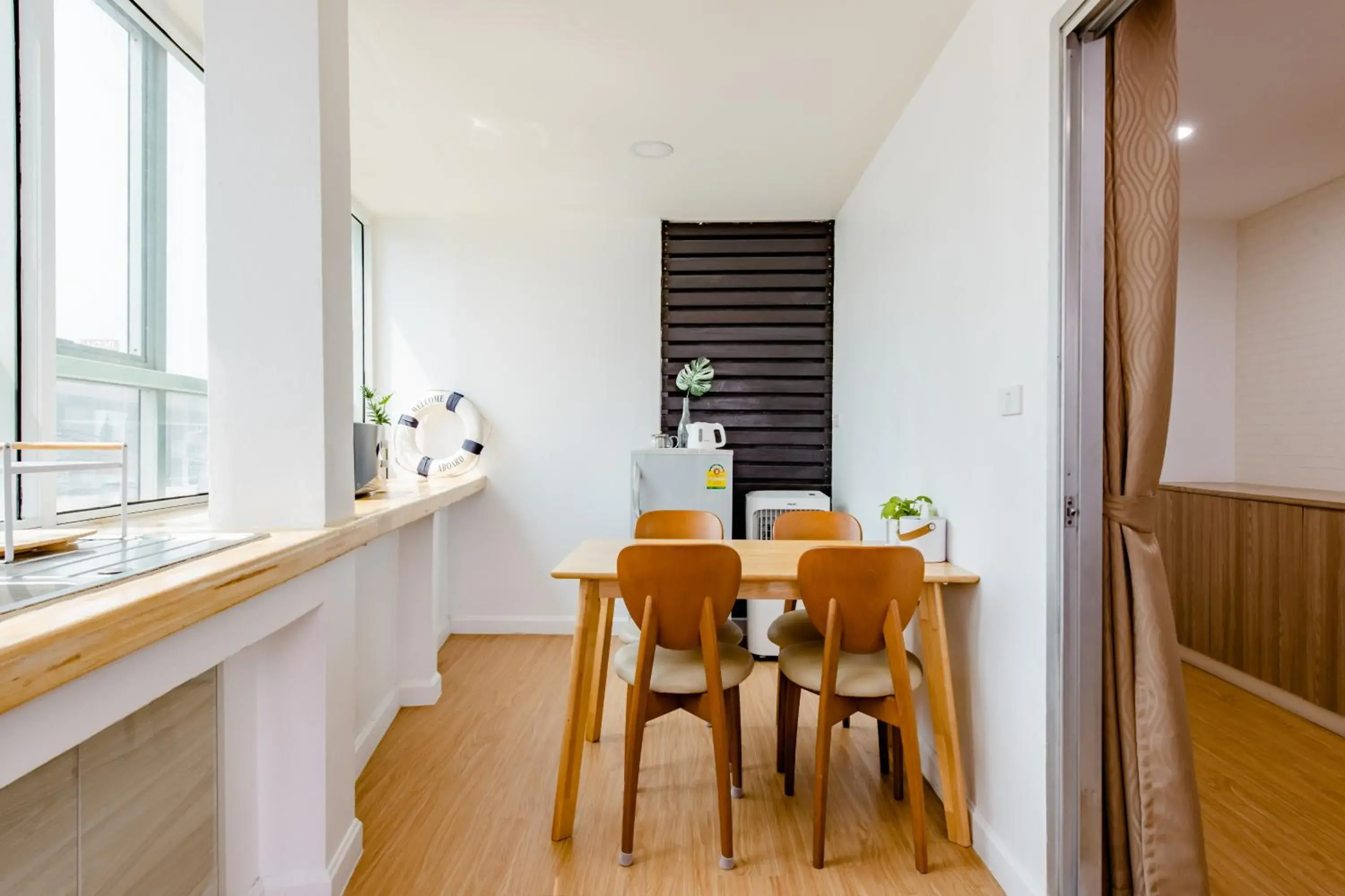 Dining Area in Lee's Mark Residence