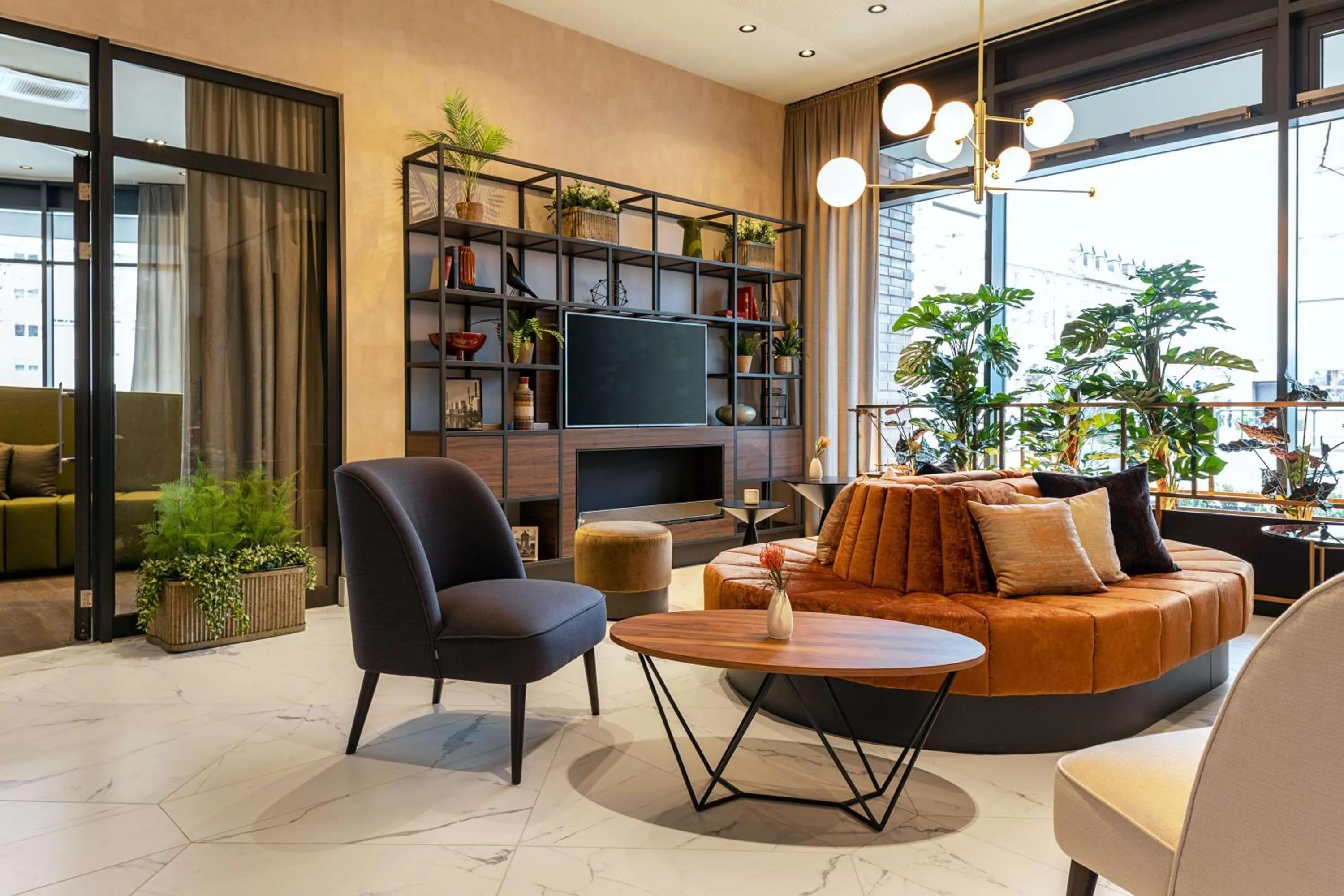 Lobby or reception in NH Mannheim