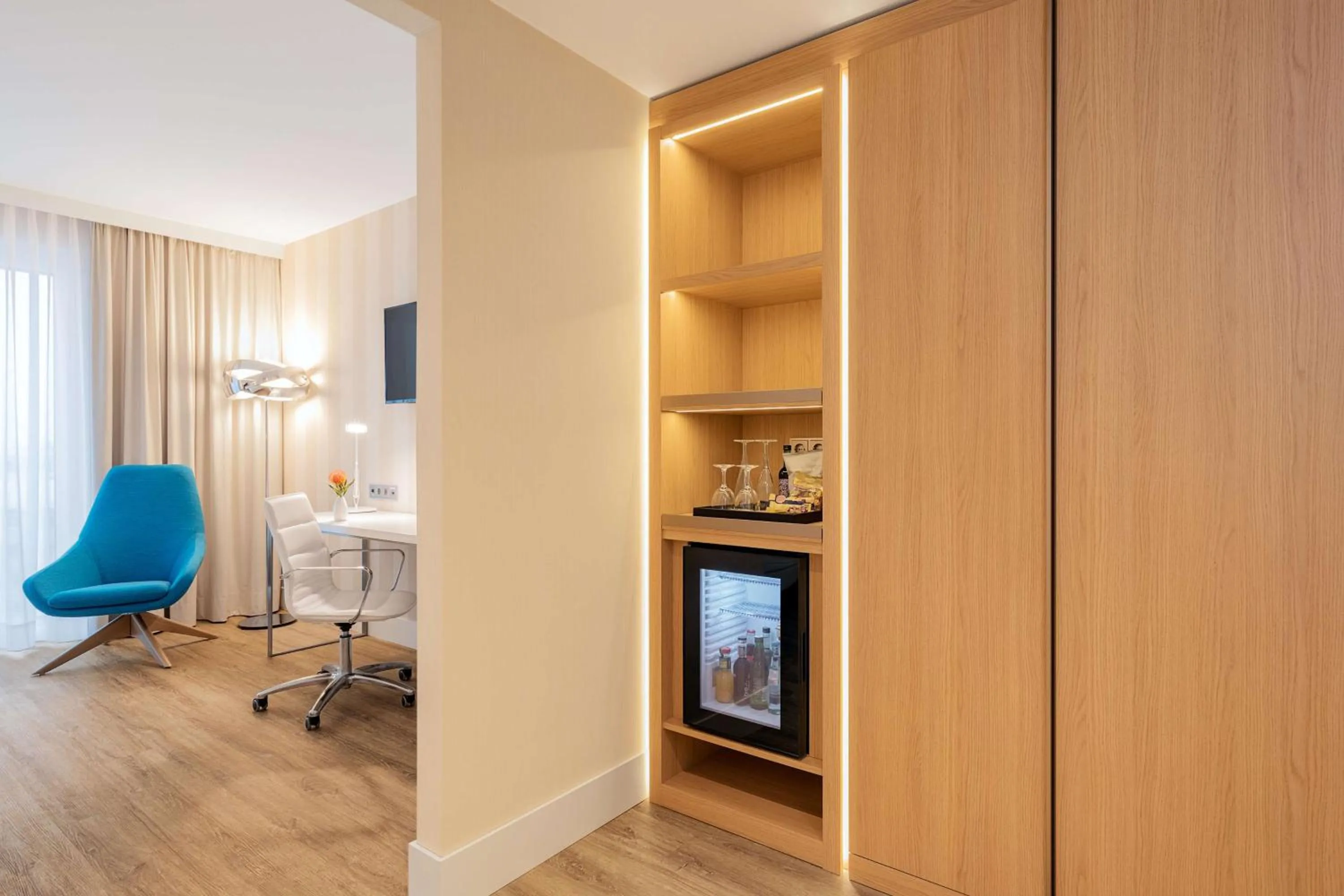 Photo of the whole room in NH Mannheim