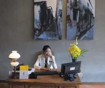 Omah Sinten Heritage Hotel & Resto