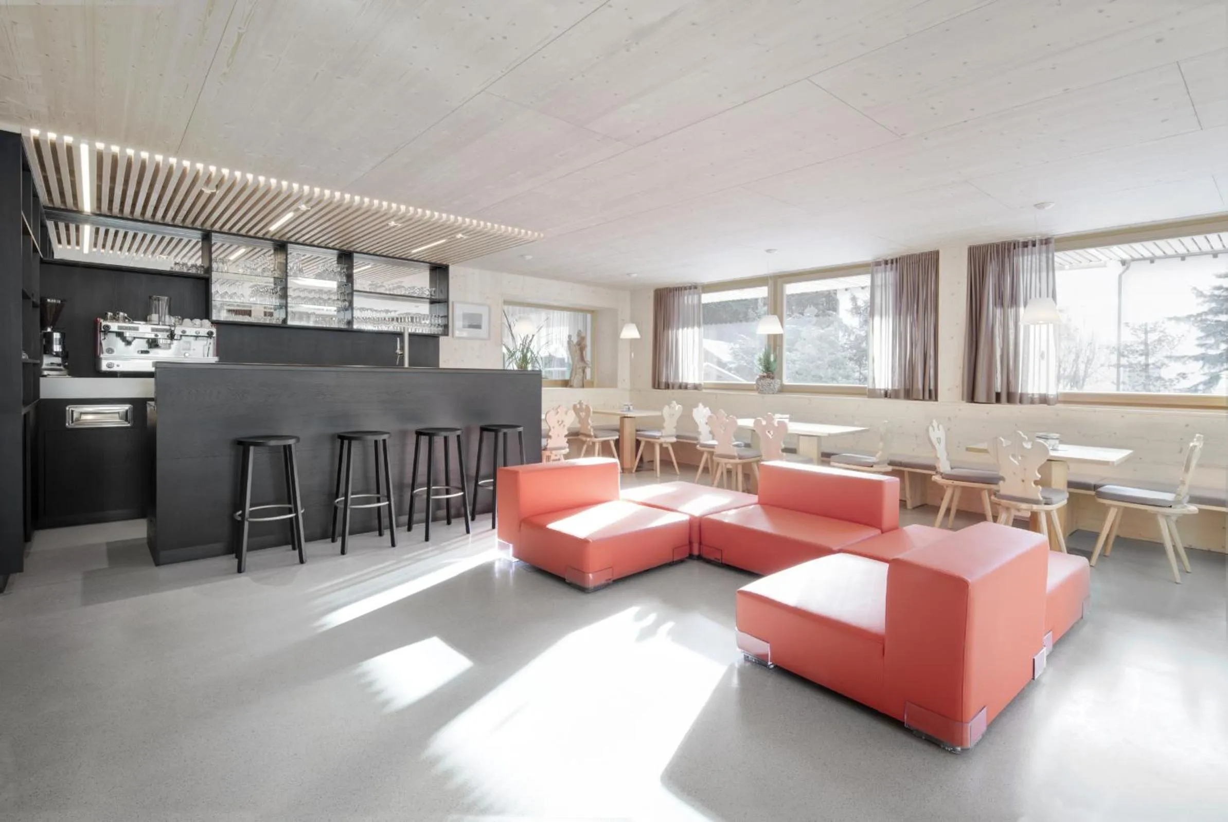 Lounge or bar in Hotel Gardenazza