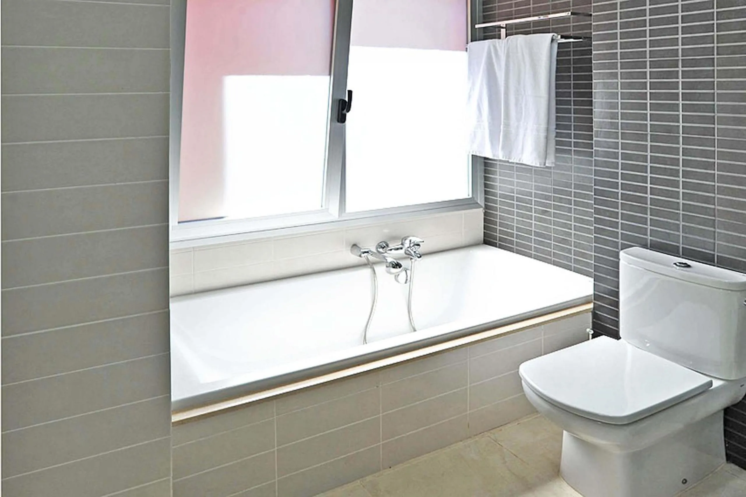 Bathroom in Salobre Vista Golf 1