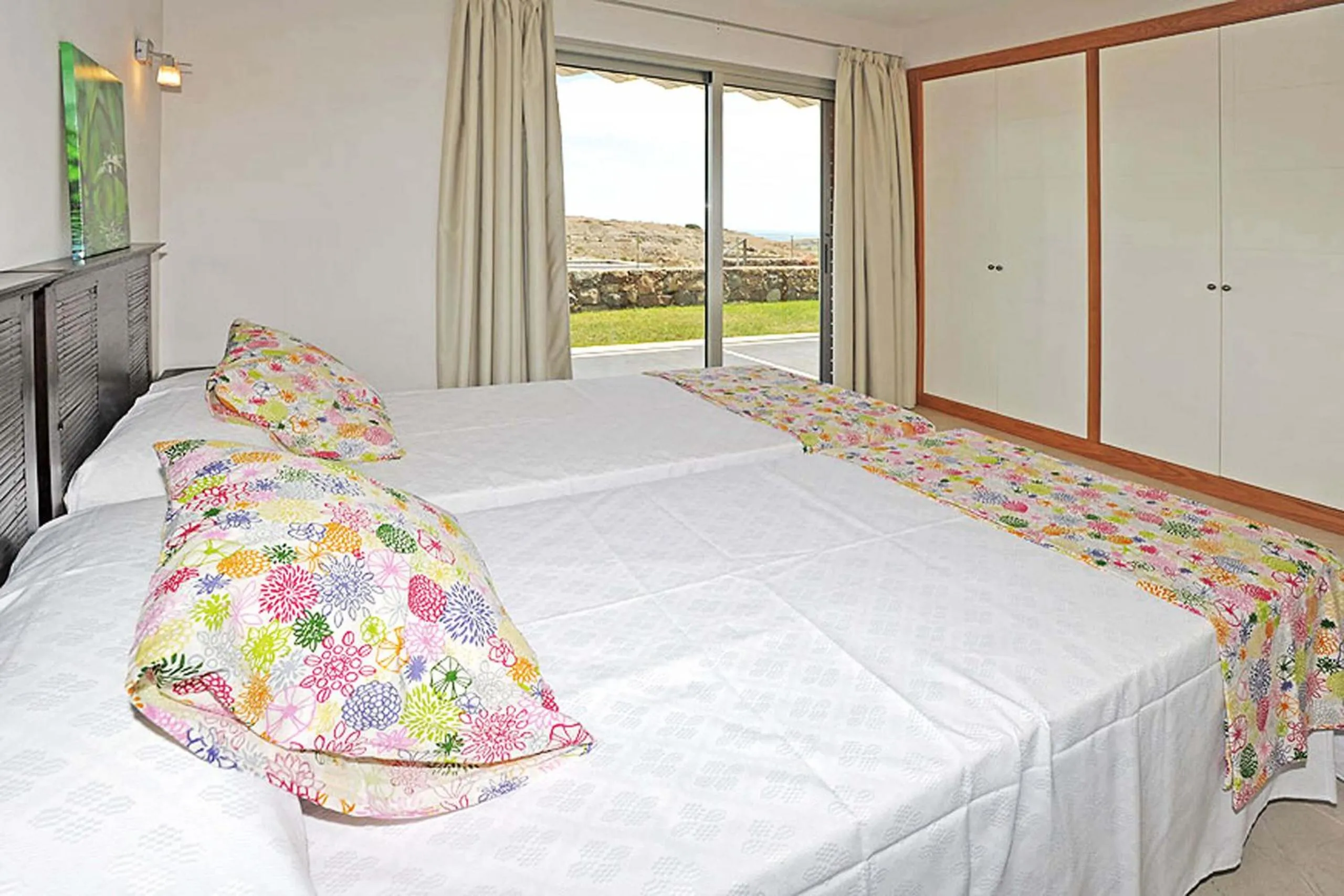 Bed in Salobre Vista Golf 1