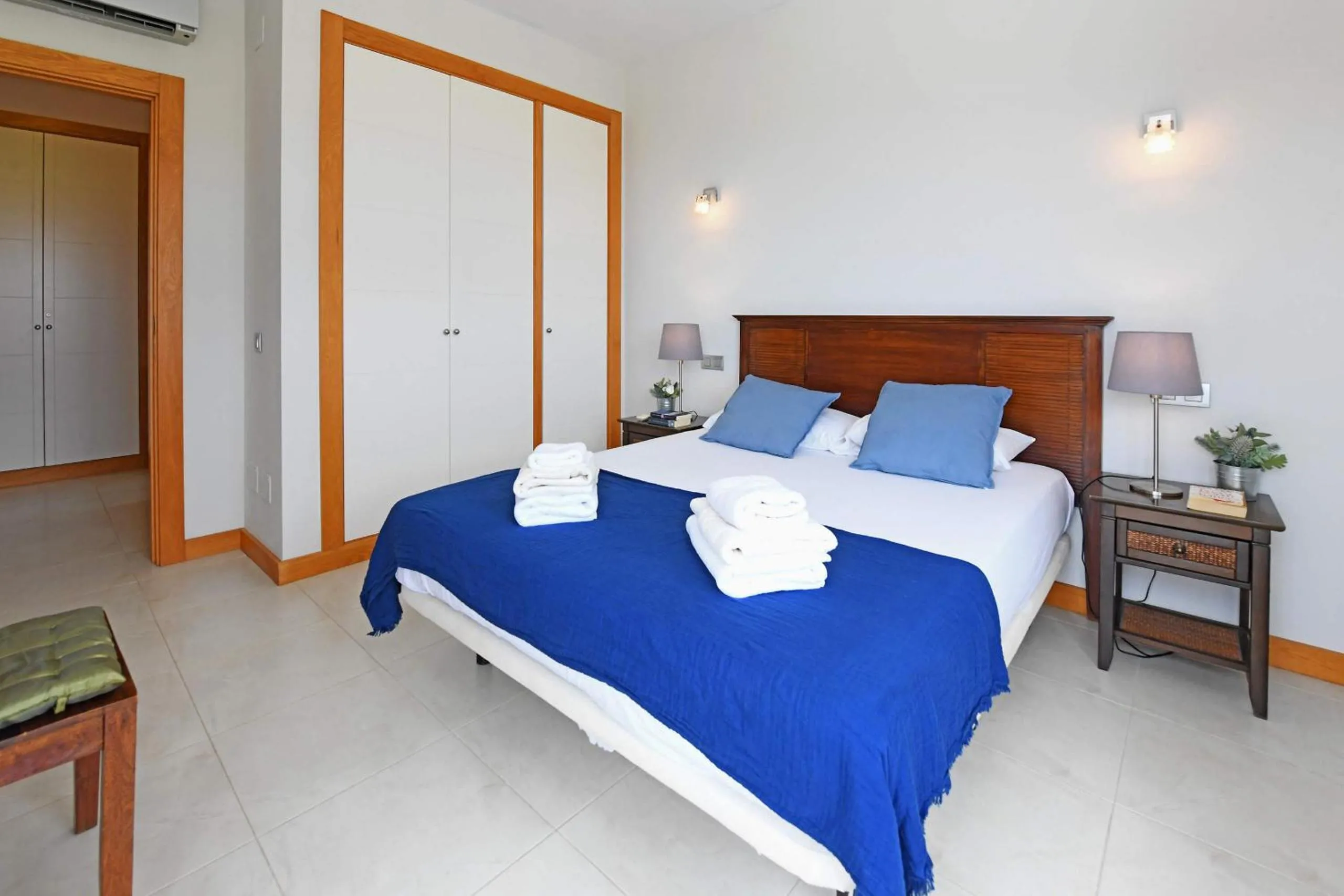 Bed in Salobre Vista Golf 1