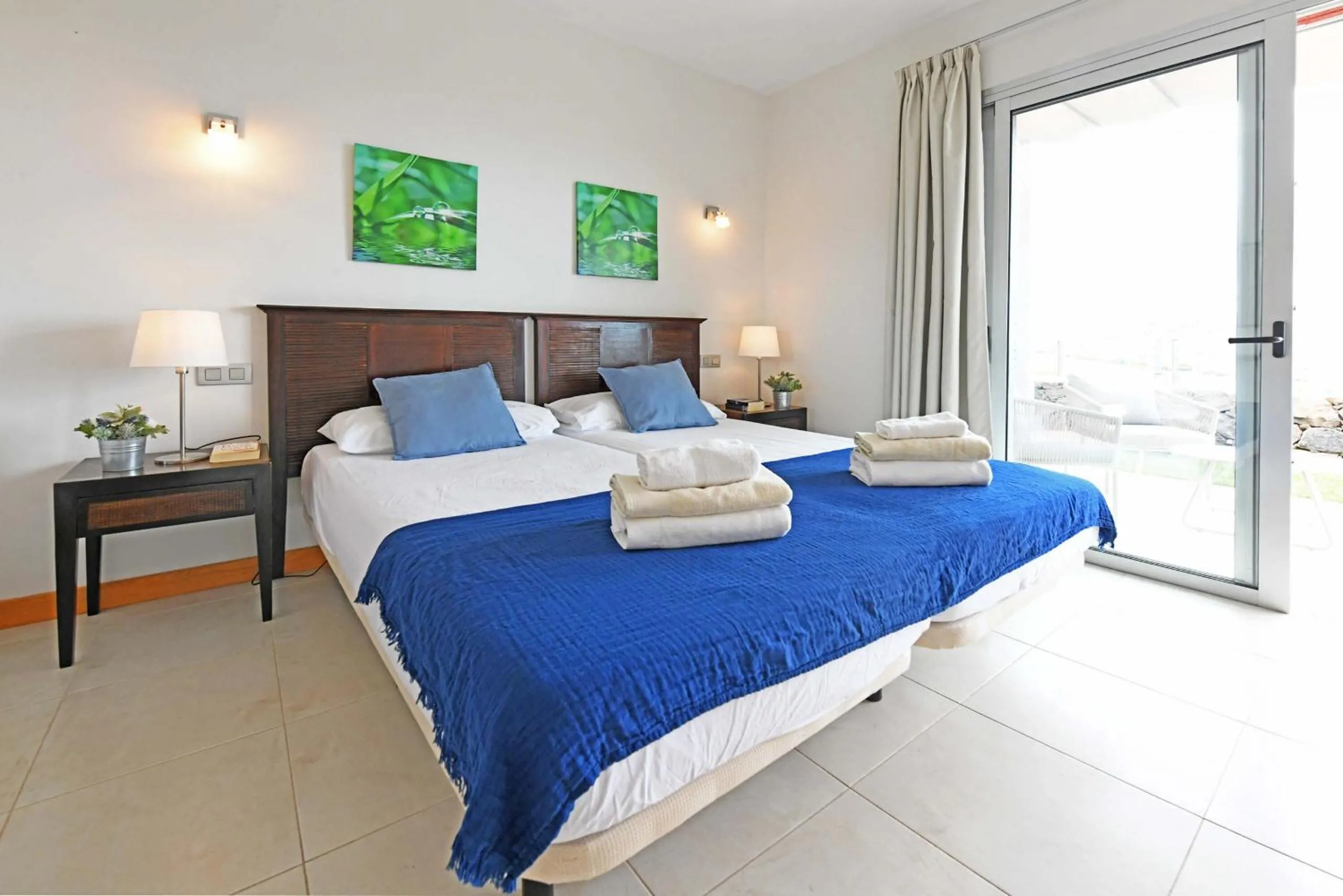 Bed in Salobre Vista Golf 1