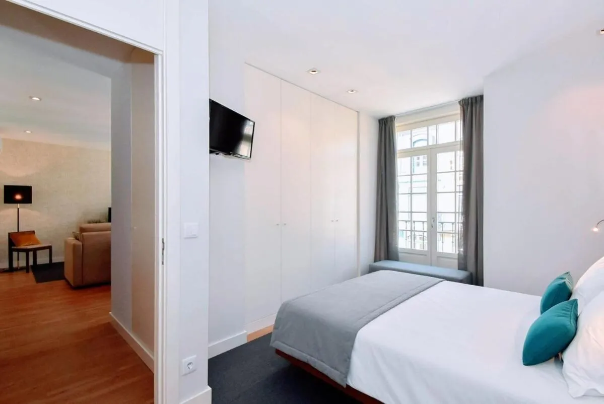 Bed in Augusta Residence Apartments