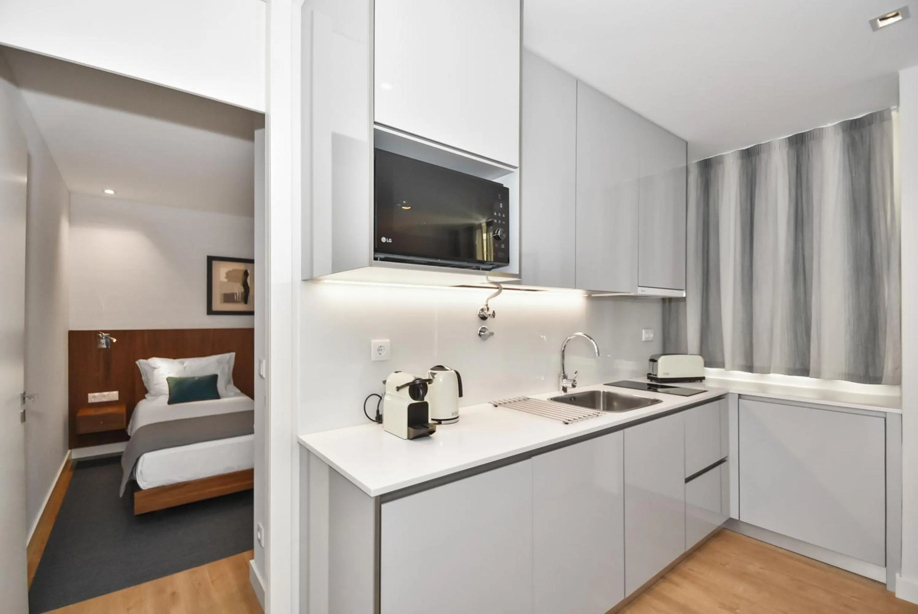 Bed in Augusta Residence Apartments