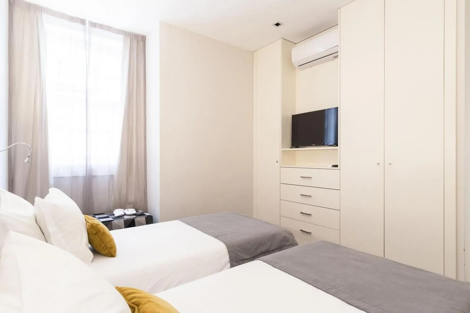 Bed in Augusta Residence Apartments