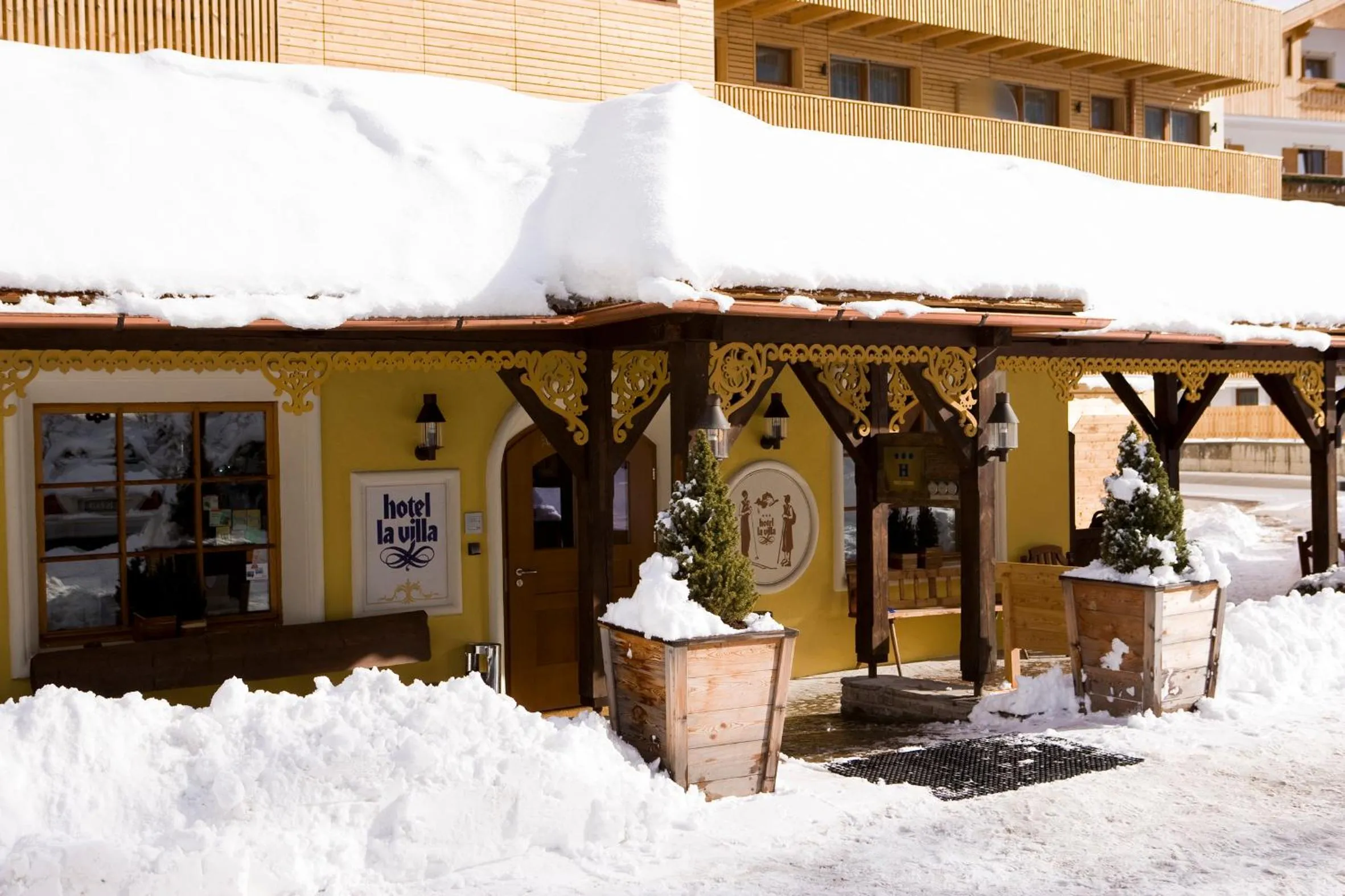 Facade/entrance in Hotel La Villa