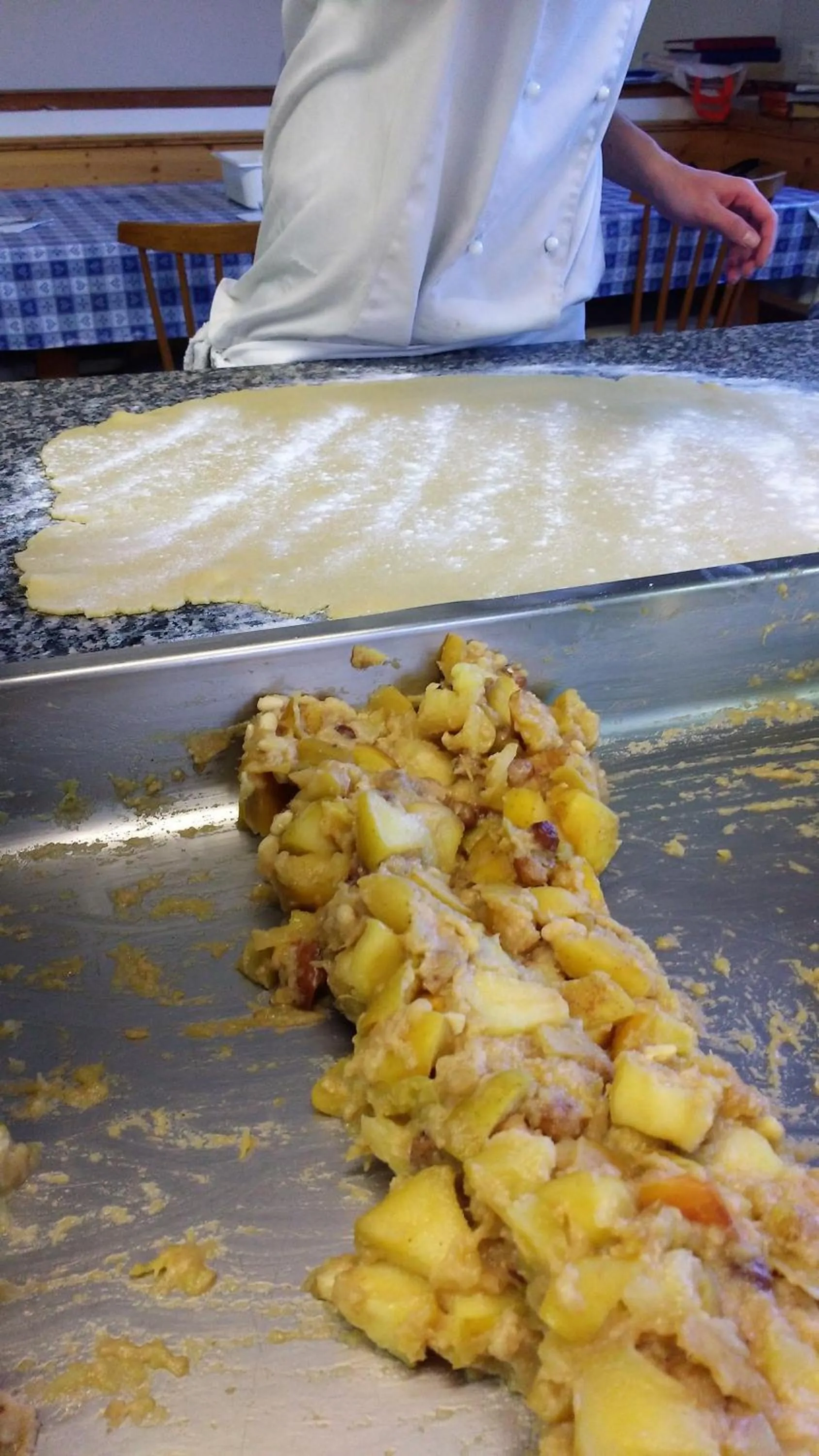 Restaurant/places to eat in Hotel La Villa