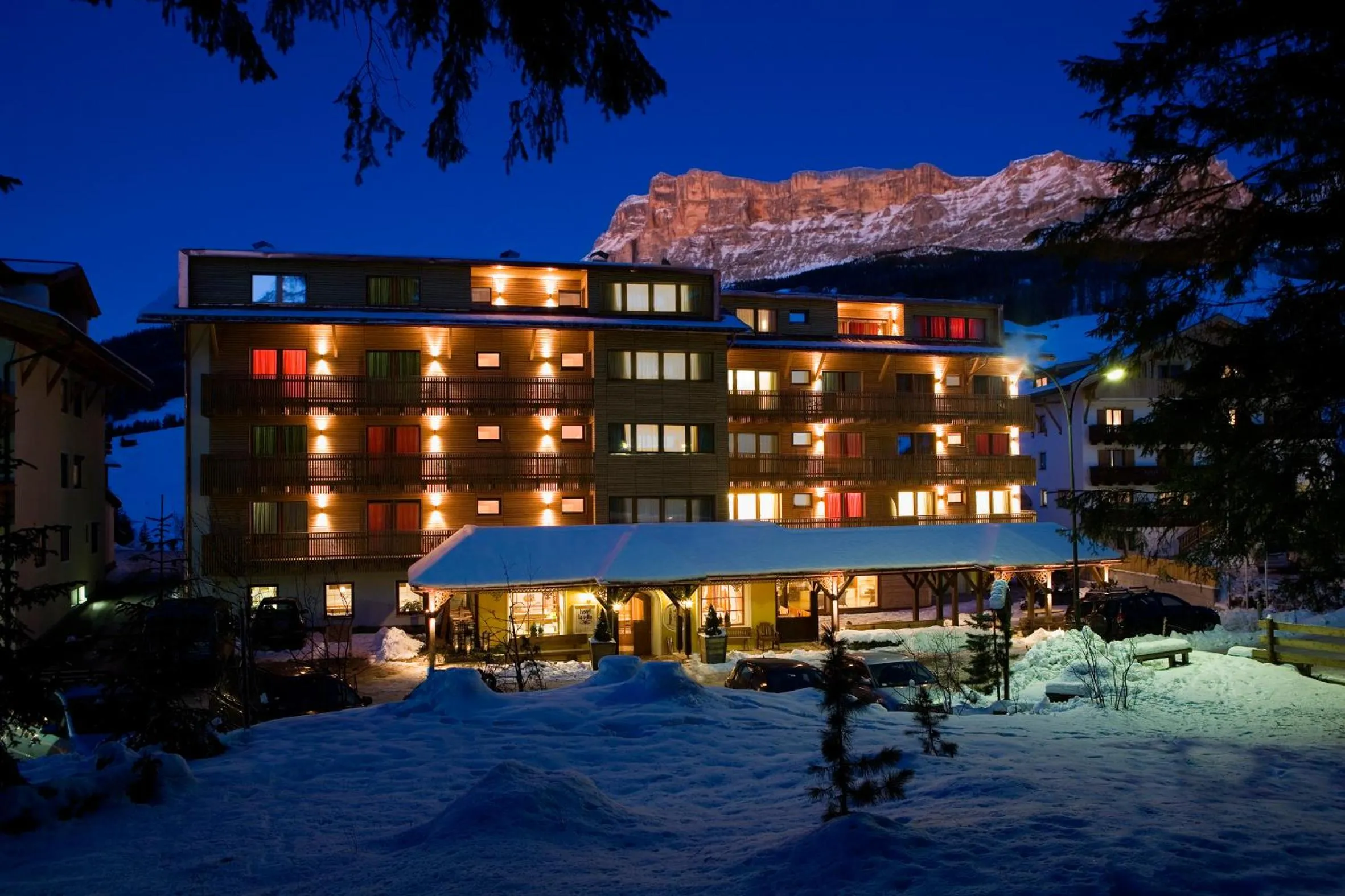 Facade/entrance in Hotel La Villa