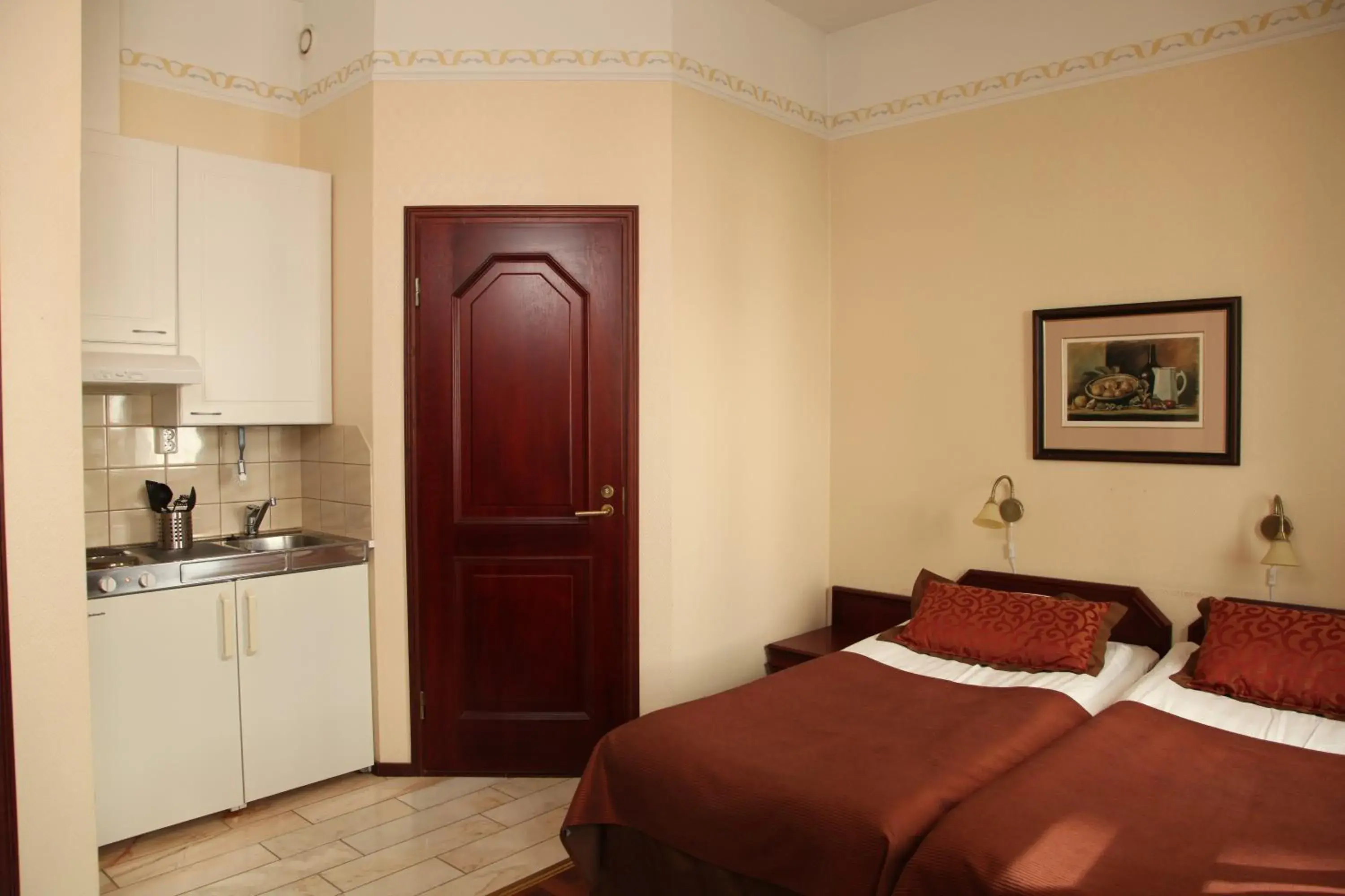 Standard Studio - single occupancy - Annex in Hotel Astor Standard Studio - single occupancy - Annex in Hotel Astor