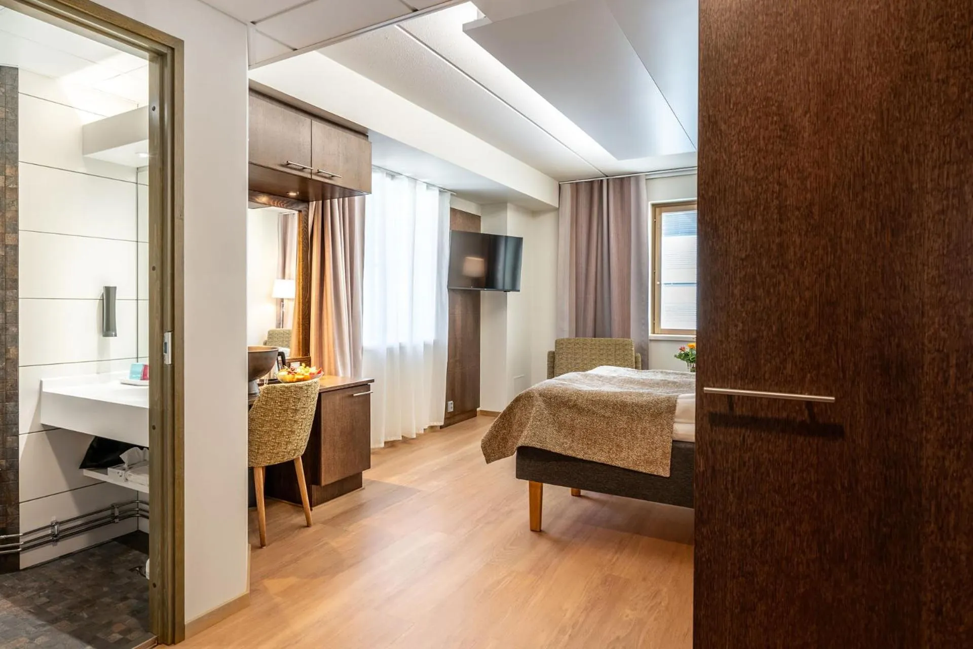 Breakfast, Bed in Hotel Vallonia