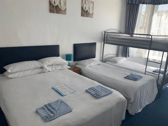 Bed in The Mornington Hotel