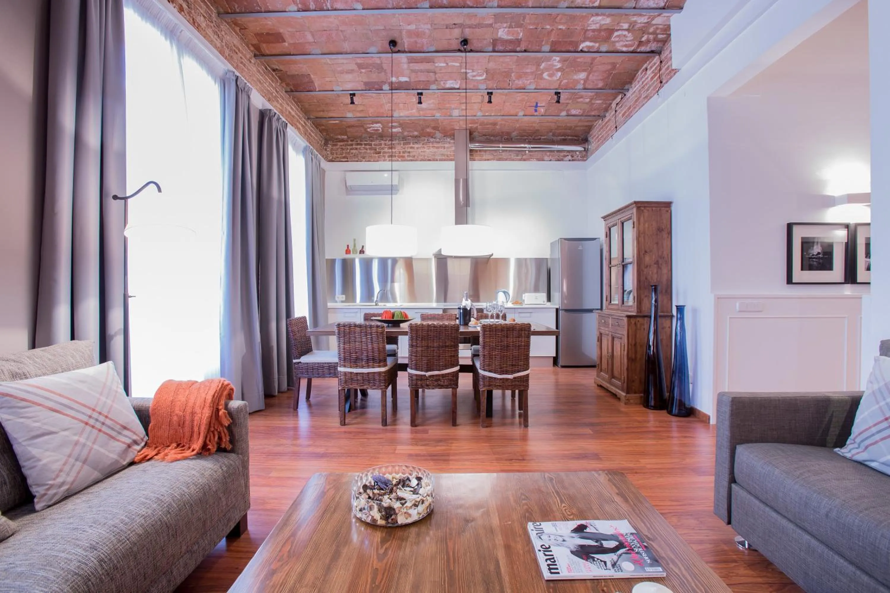 Dining area in Serennia Apartamentos Ramblas - Plaça Catalunya
